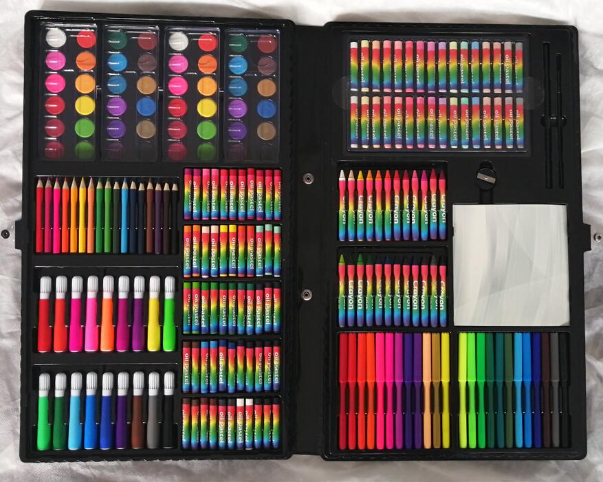 250pcs plastic box art set