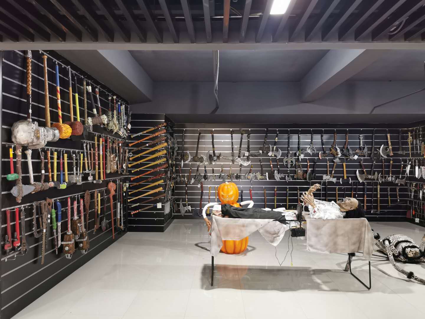 Party Culture Group Limited – other Halloween supplies and decorations 3
