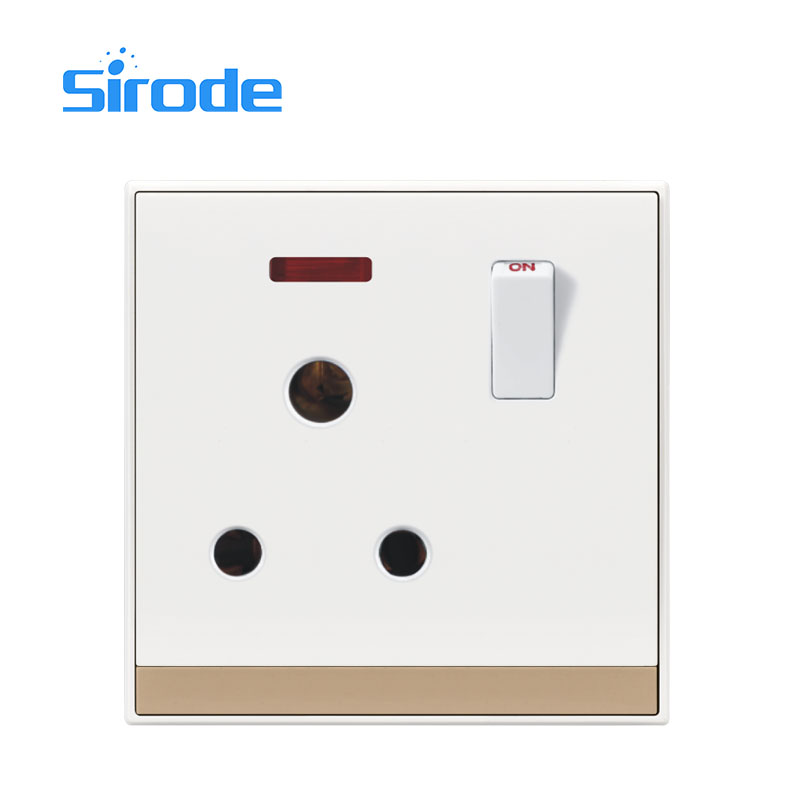 768-1-15A 1 1 gang 15A switched socket