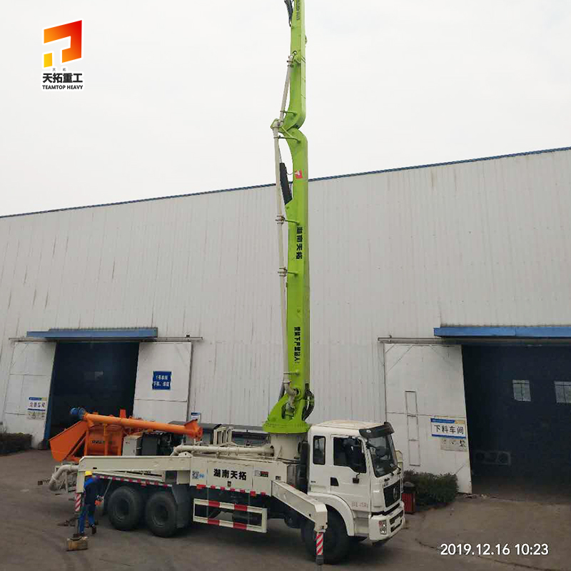 truck pump with mixer 38m