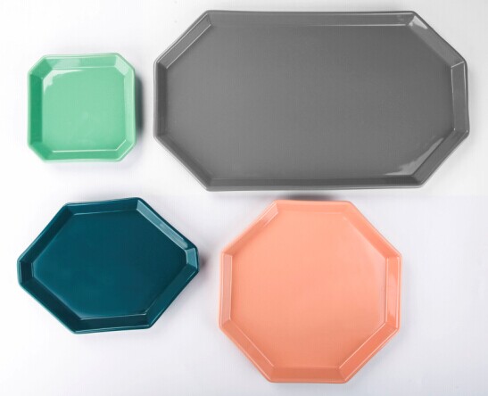 casting dinnerware set
