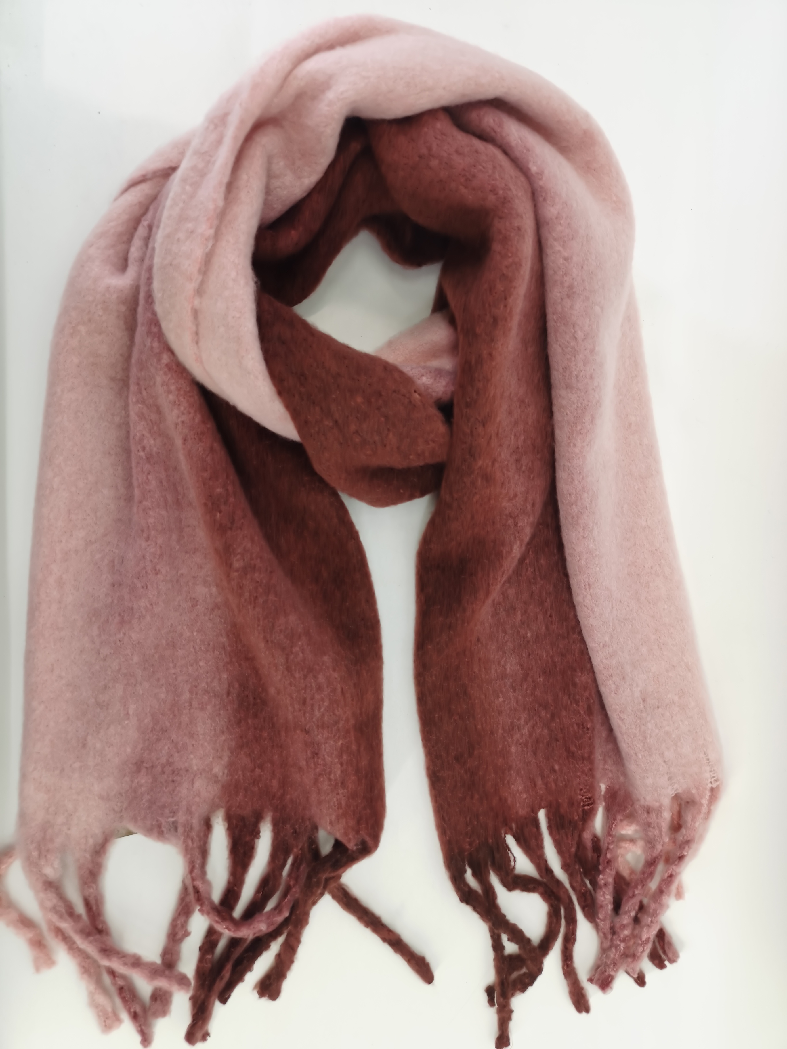 Ladies' woven scar