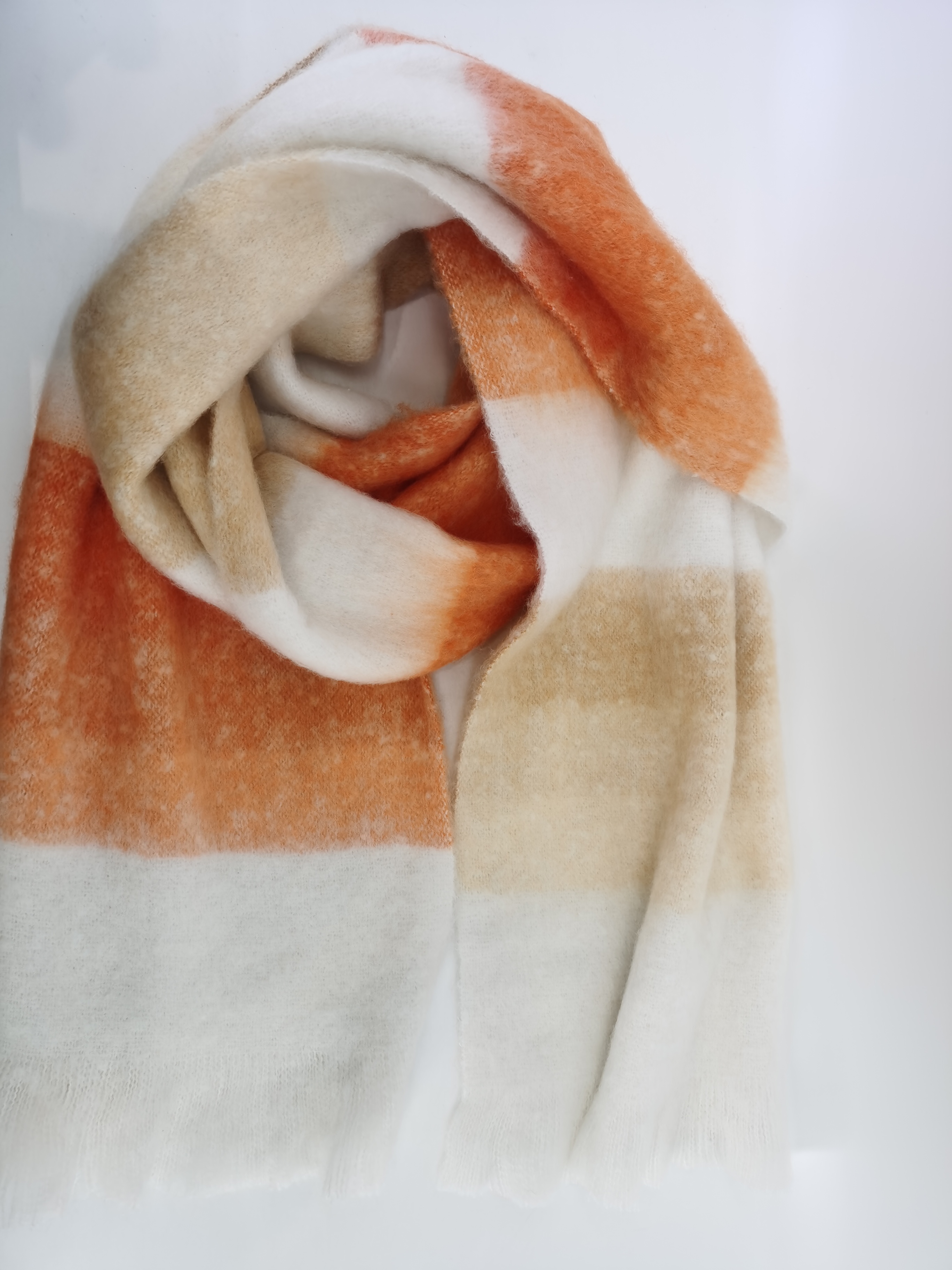 ladies' woven scar