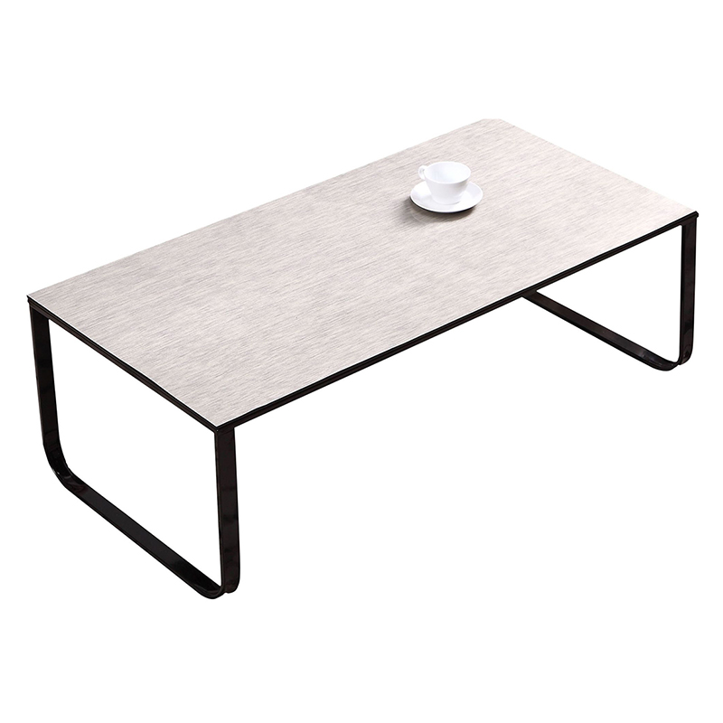 Brushed metallic table mat