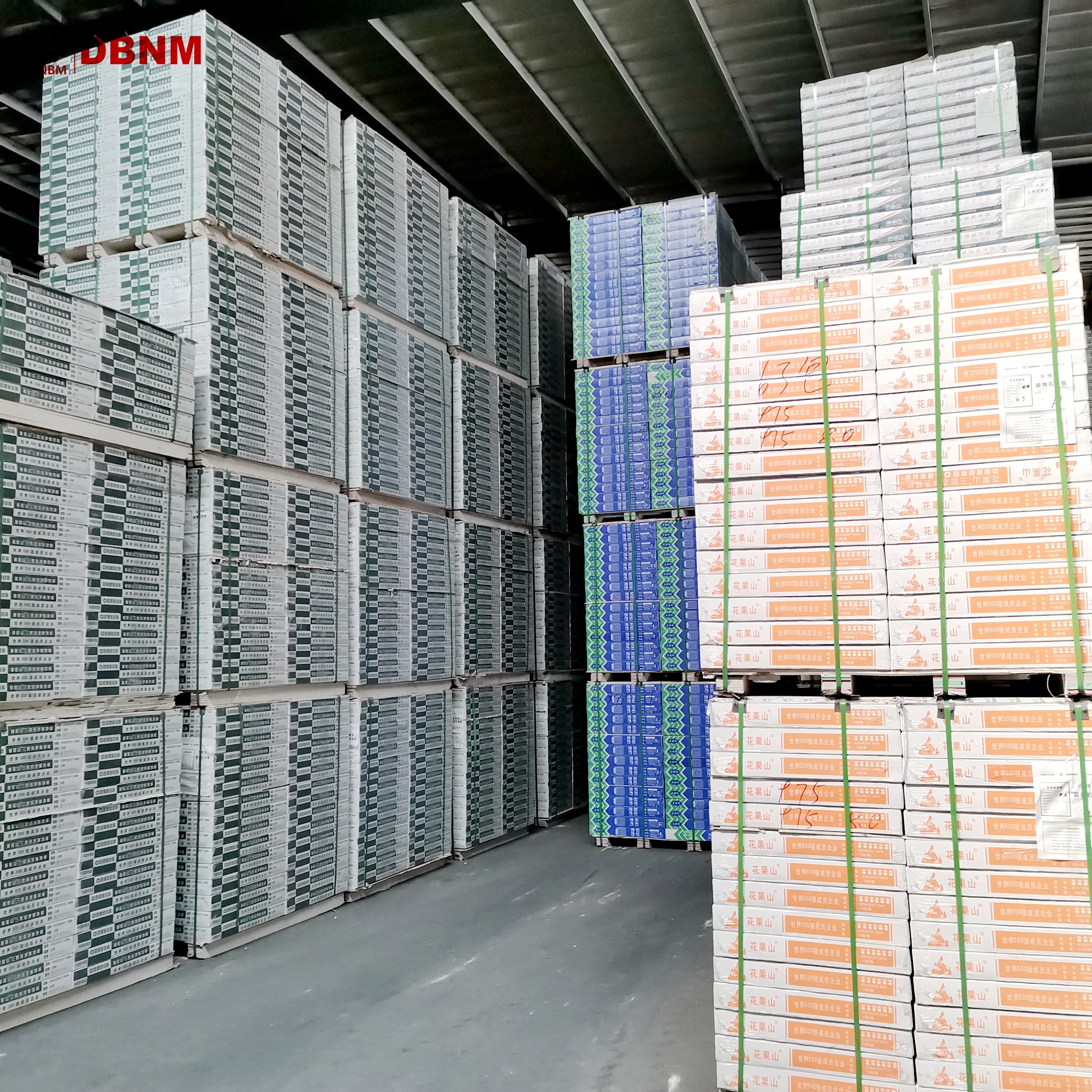 Perforation Pvc Laminated Gypsum Ceiling Tiles With CE Certificate