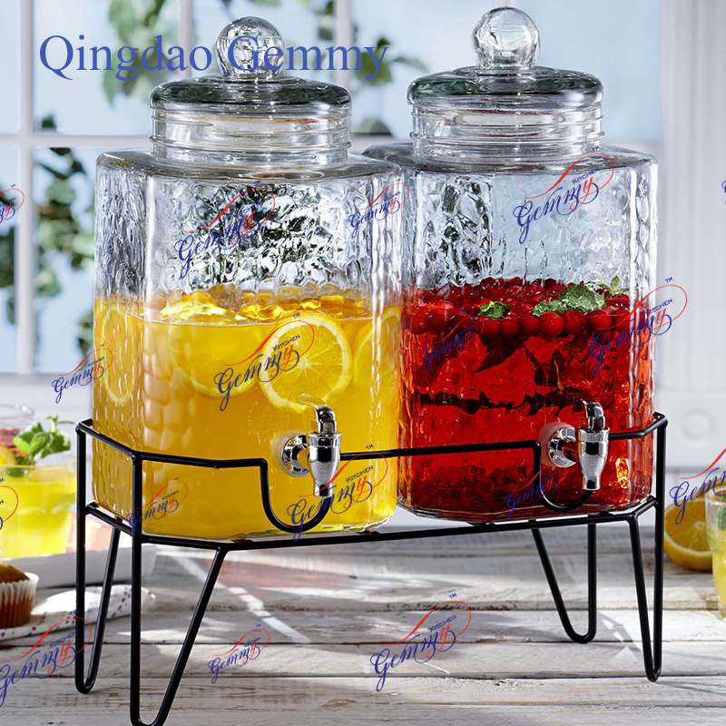 Glass beverage dispenser