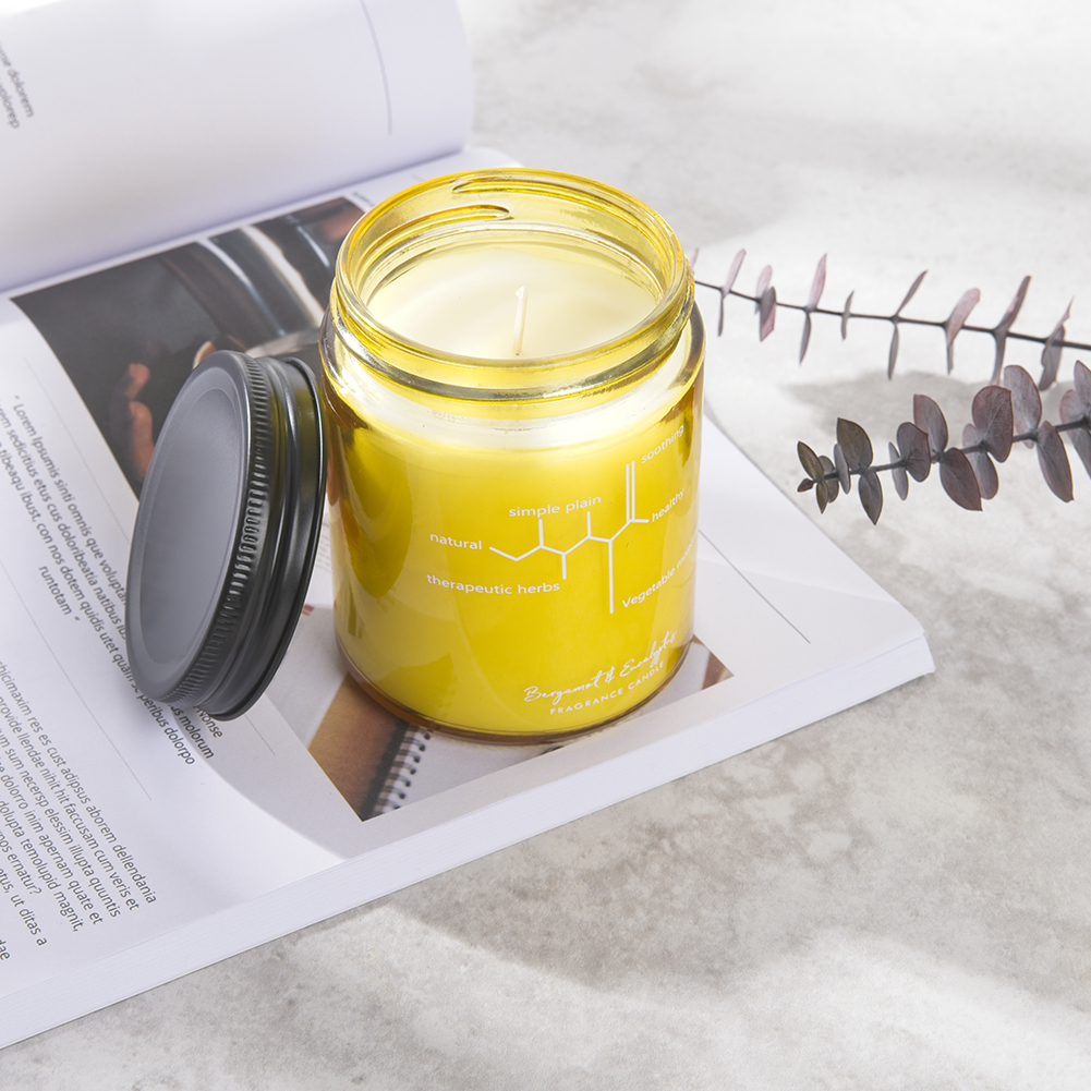 Scented candle