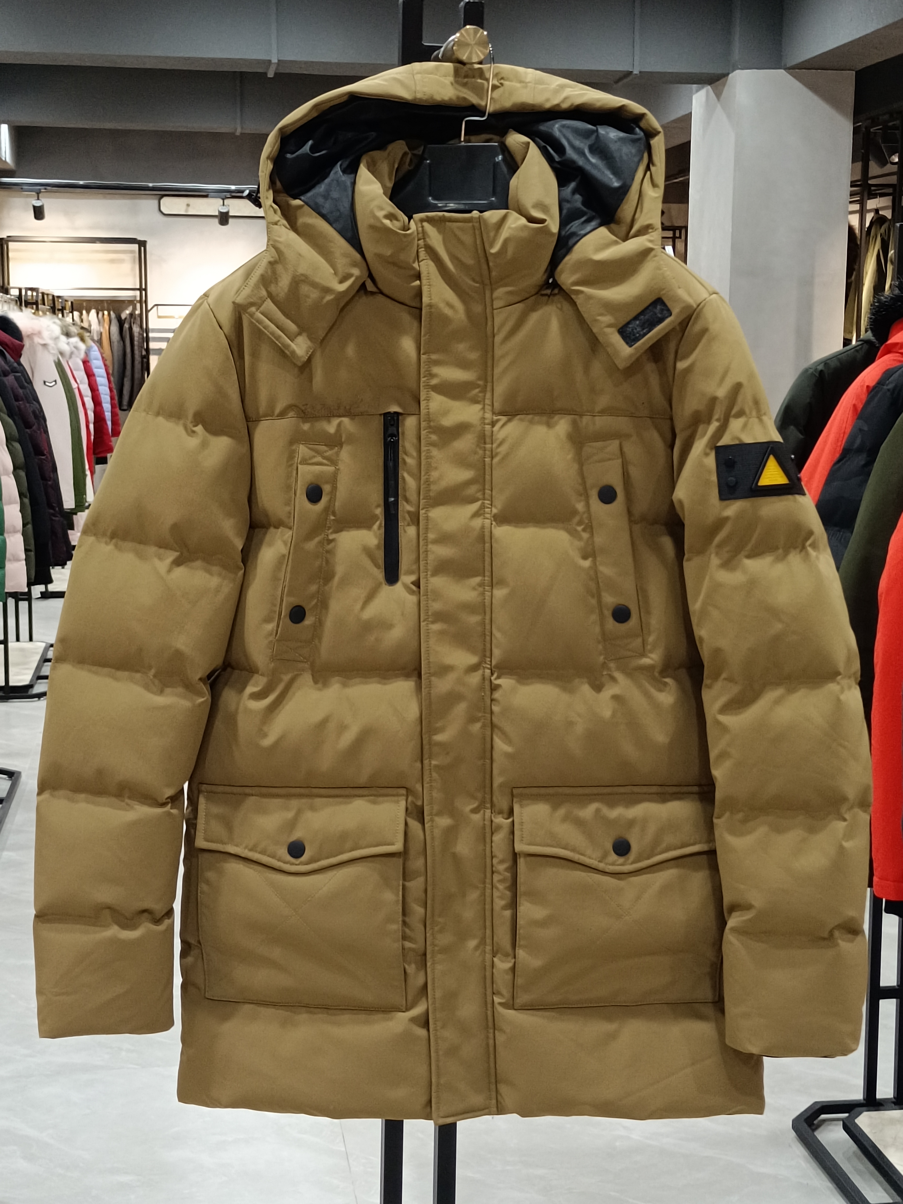 Men's padded jacket