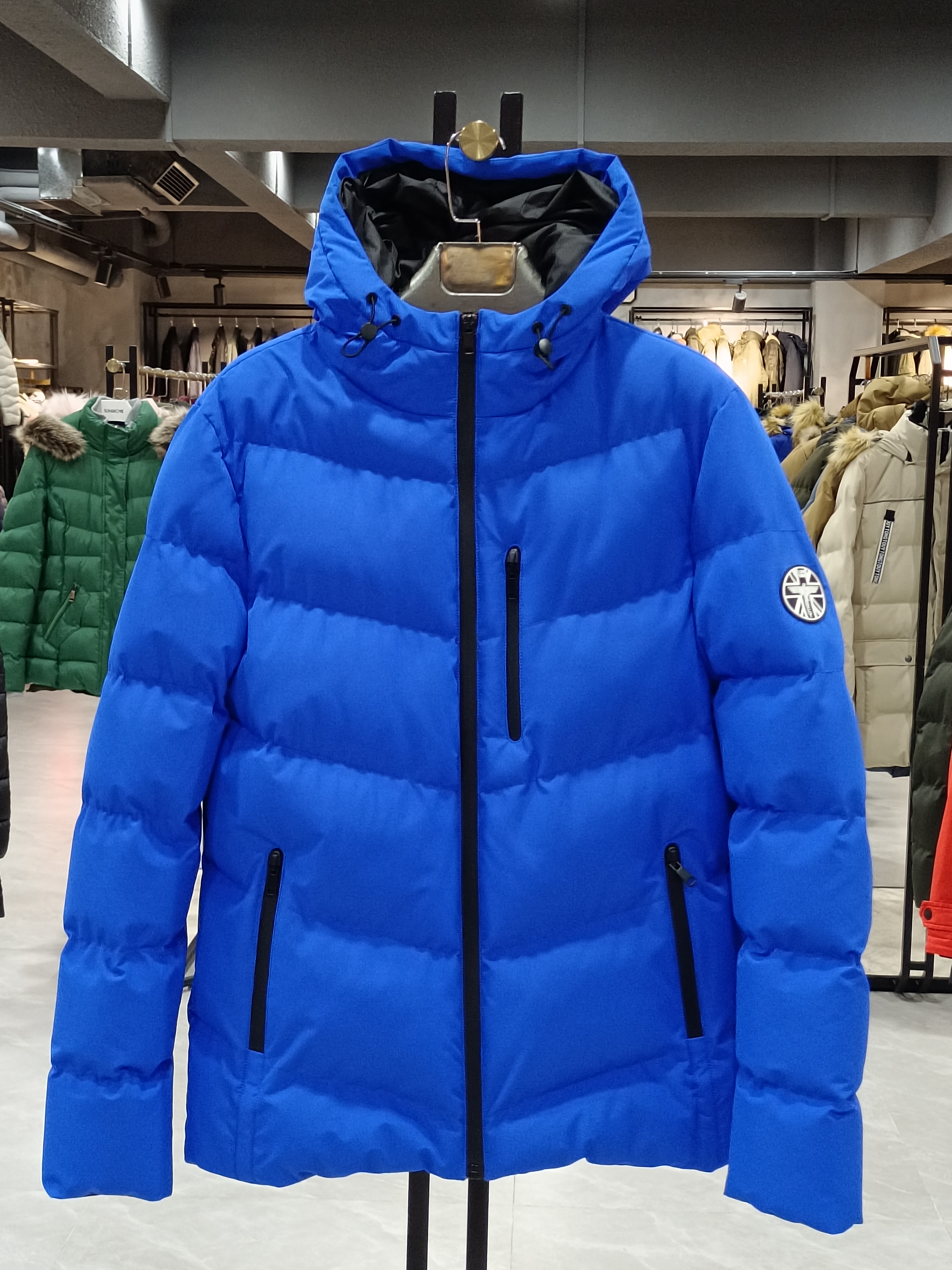 Men's padded jacket