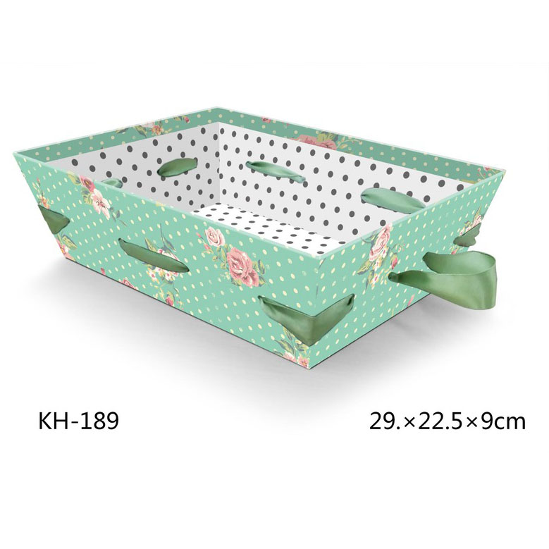 Storage box