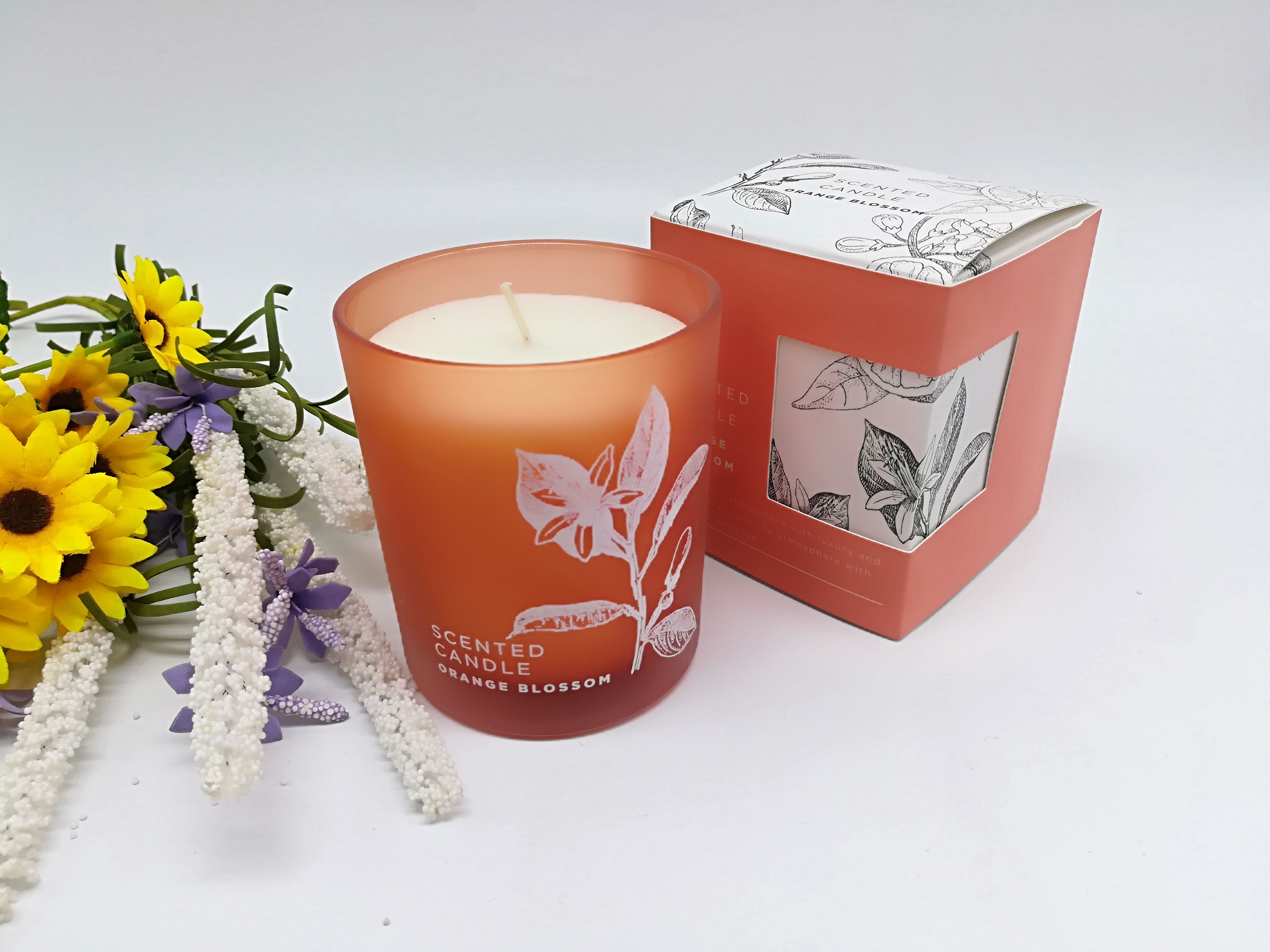 Private Label Customized Aroma Soy Wax Scented Candles with box and wood lid