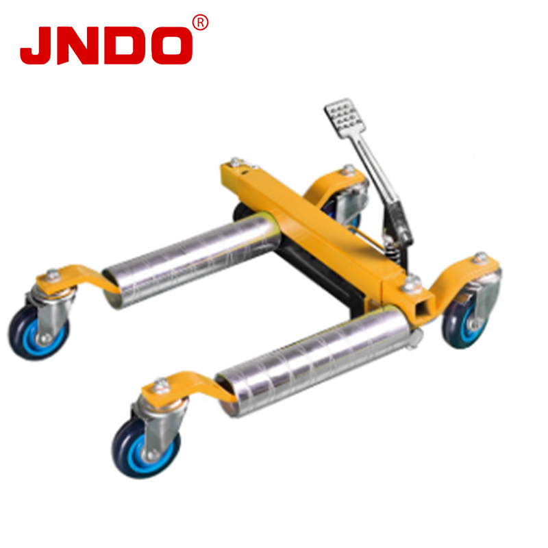 Hydraulic vehicle positioning jack dolly