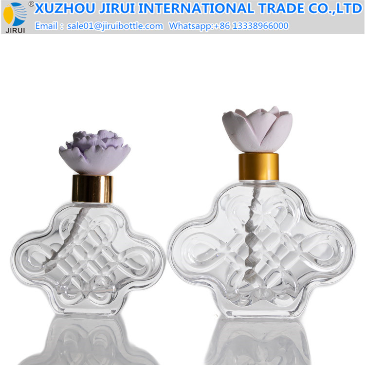 Chinese knot shape transparent glass bottle aromatherapy bottle 100ml 250ml