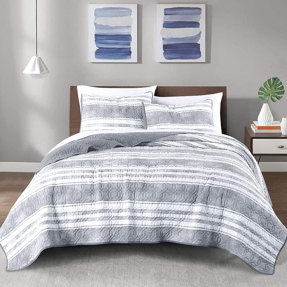 3-Piece Pom Poms Fringe Pinch Pleat Soft Washed Microfiber Comforter Set solid color