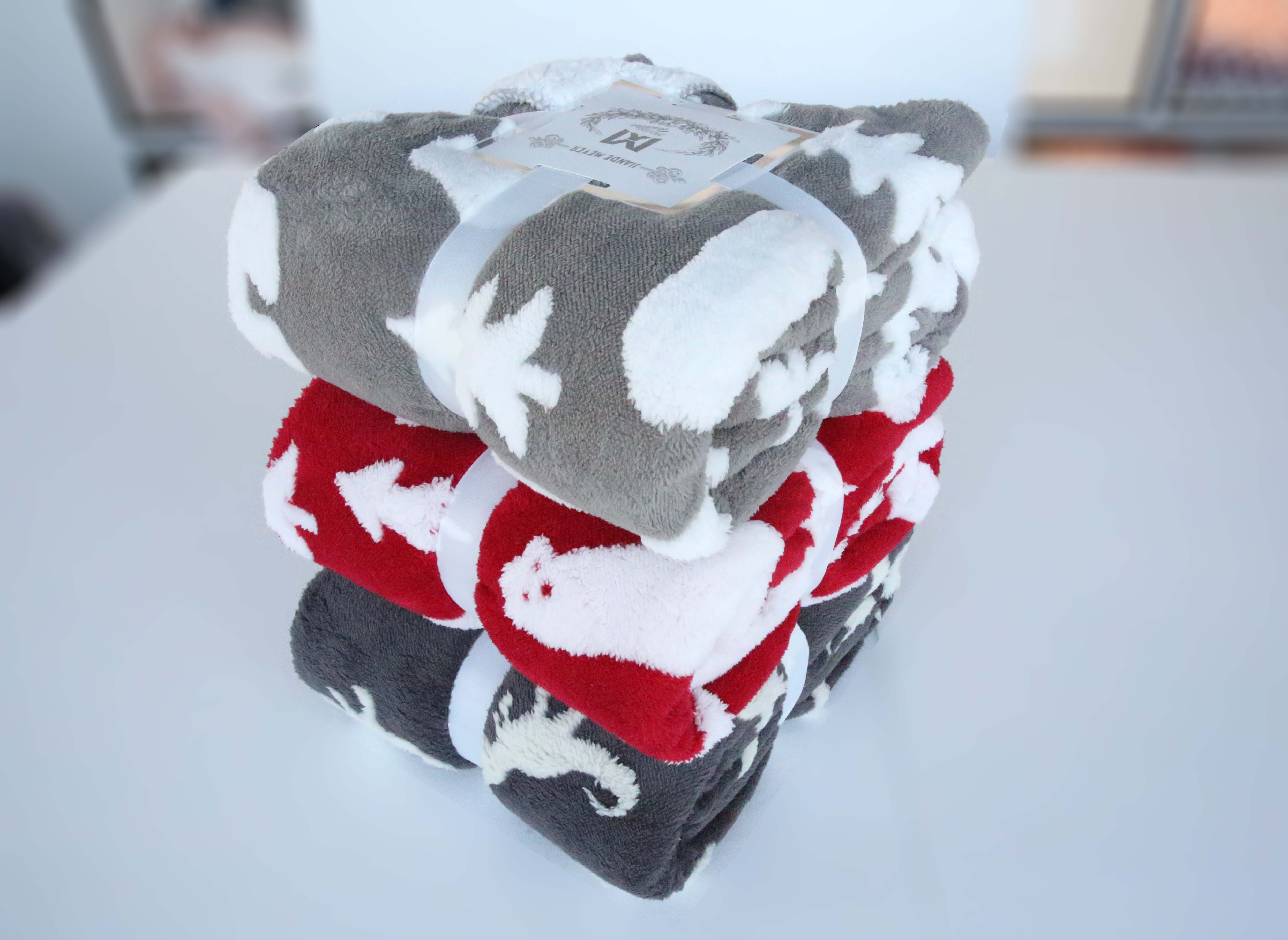Yang-dye jacquard plush blanket