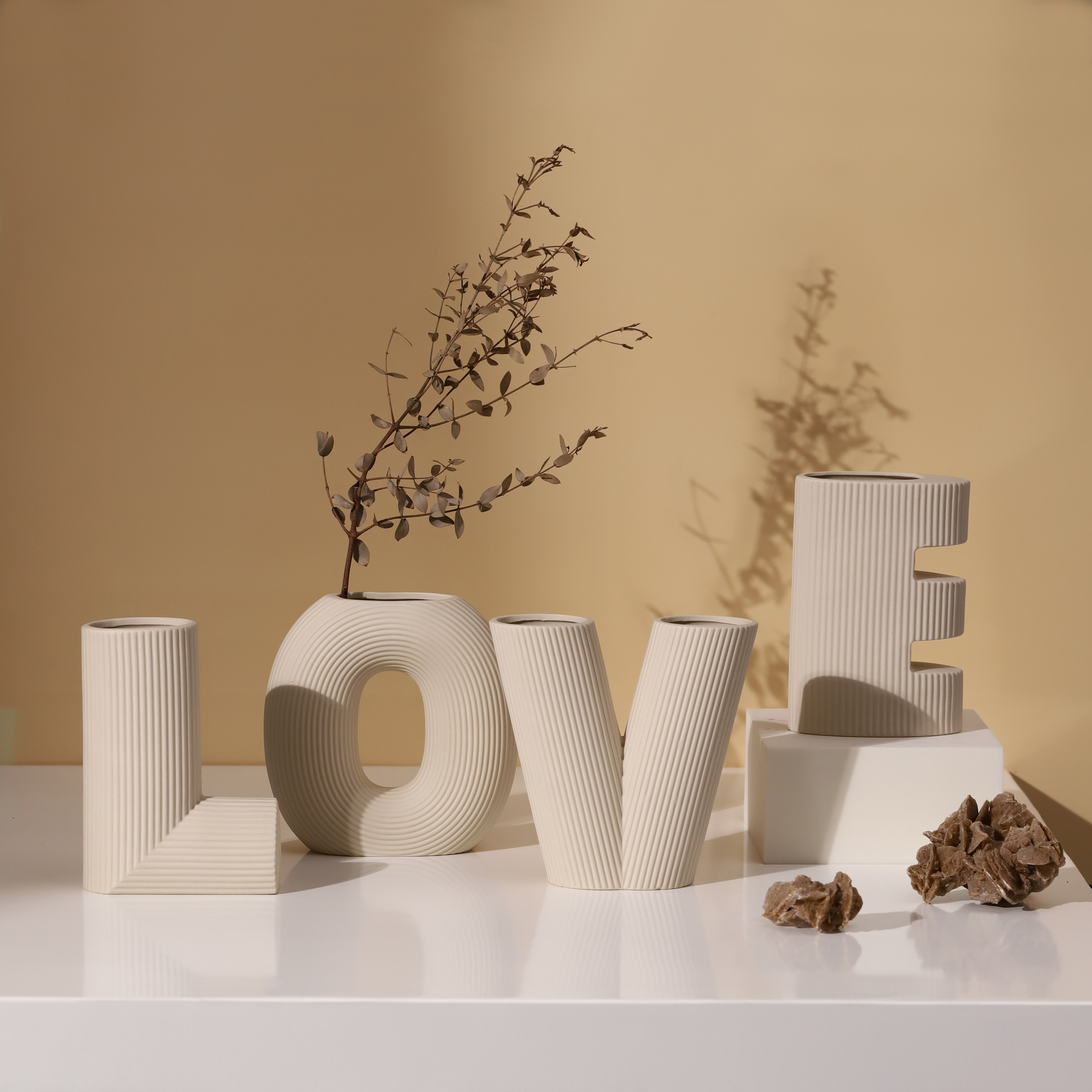 "LOVE"stripe vase