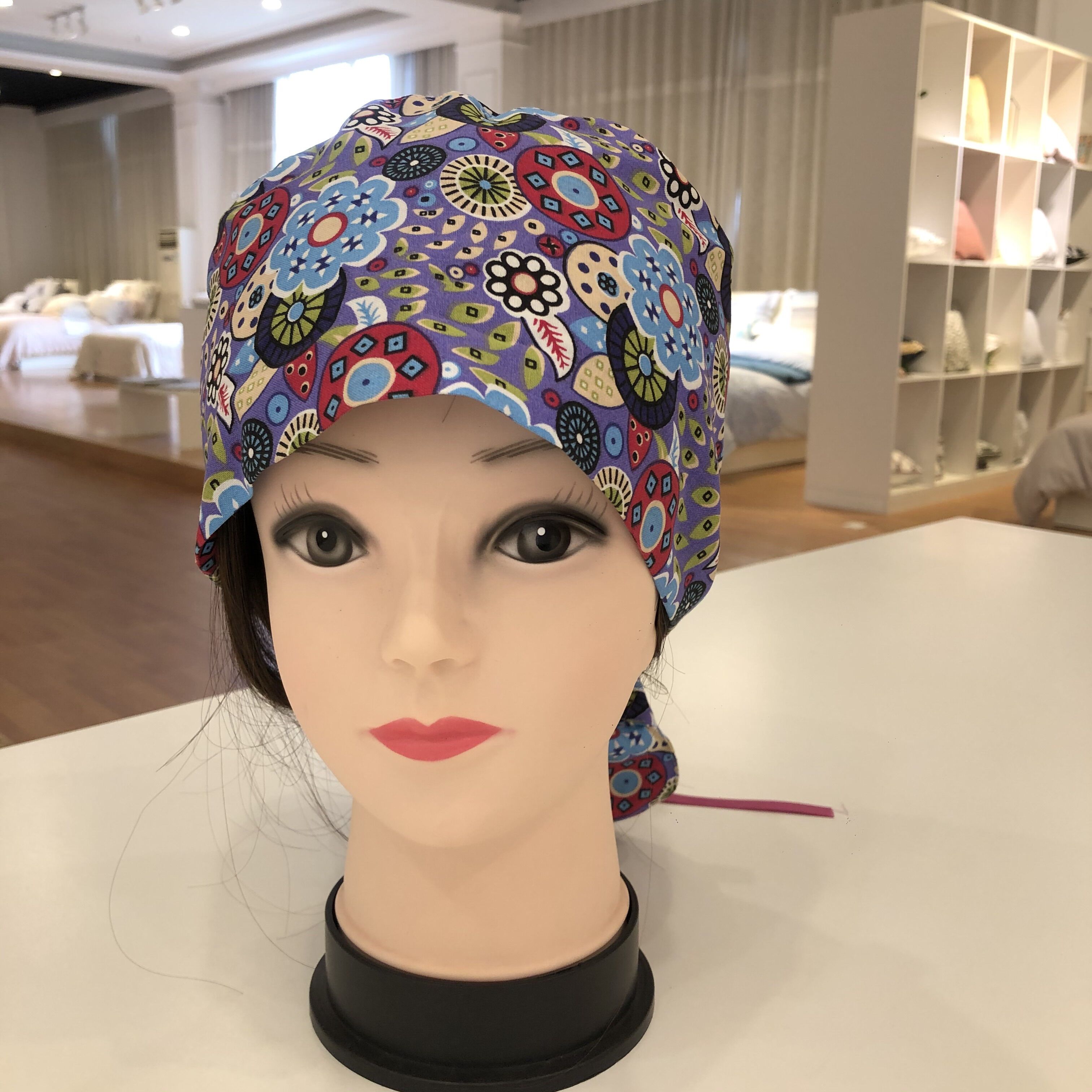 Elastic with drawstring style printed caps