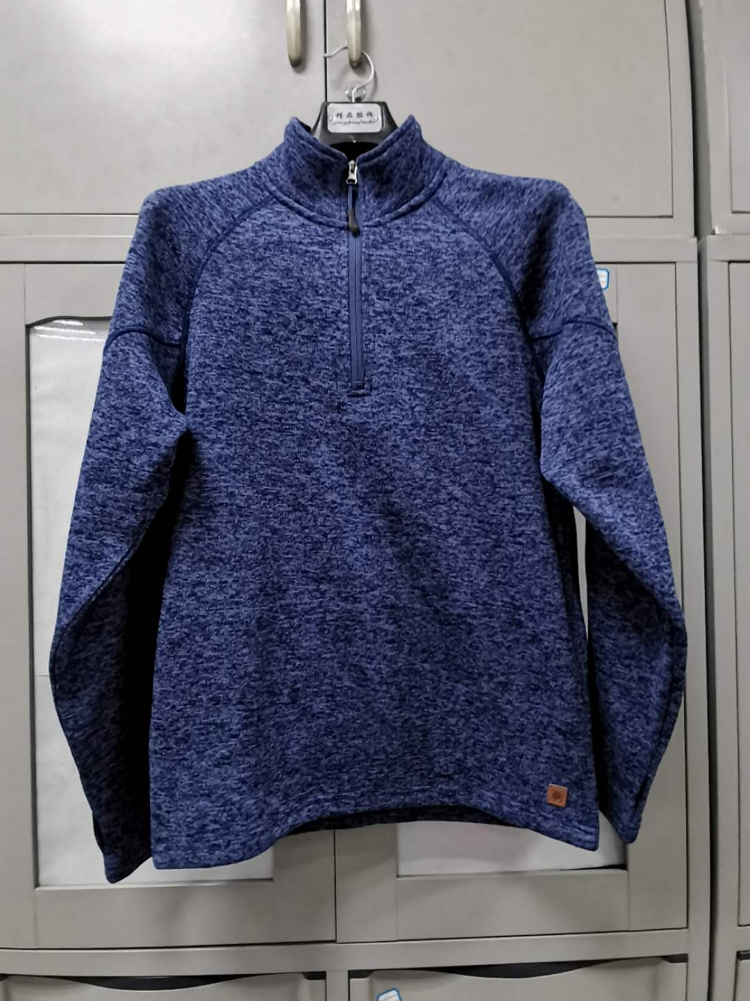 Man's Light fleece