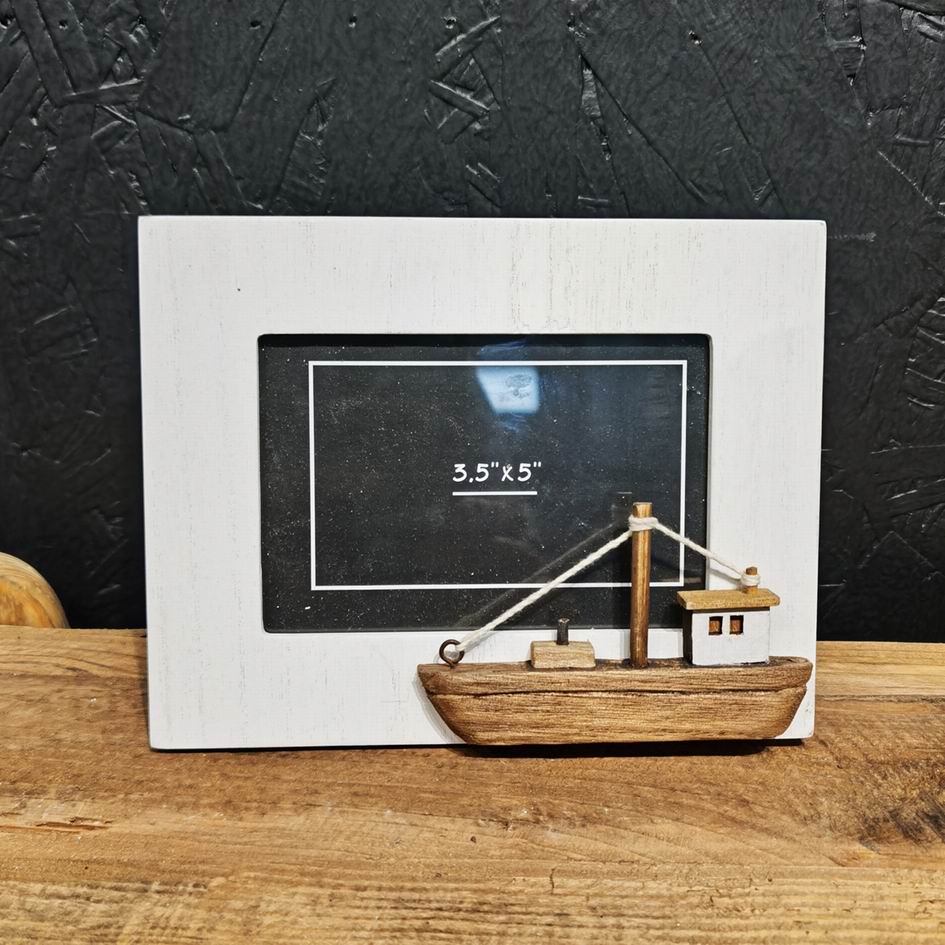 Photo frame