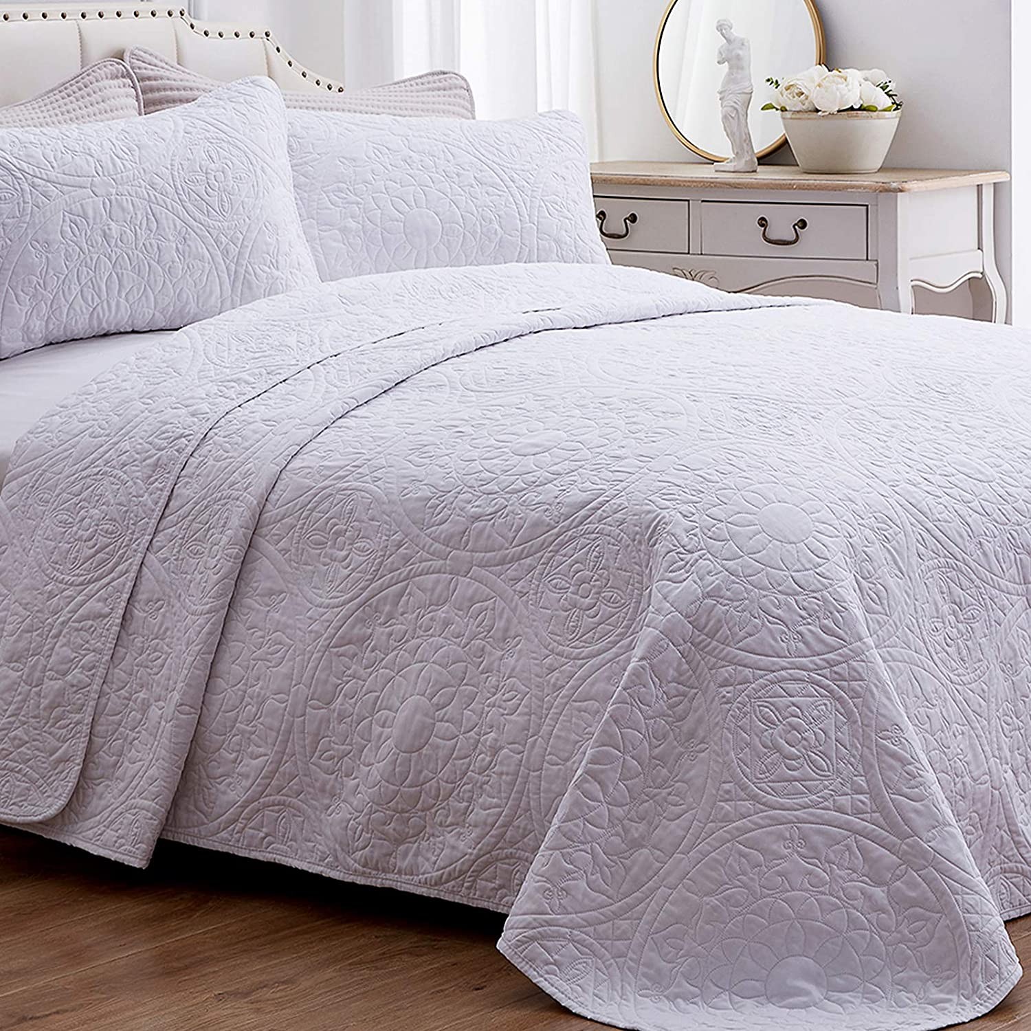 Printed Elegant European Single Double Queen King Quilt Bedspread Coverlet Summer Polyester Quilt Bedspread