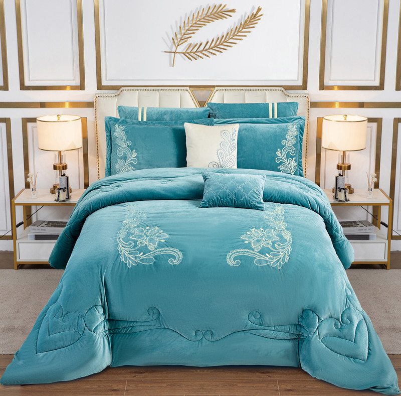 Comfort Spaces 100% Comforter Set Cotton Jacquard Pom Tufts Design Hypoallergenic Down Alternative