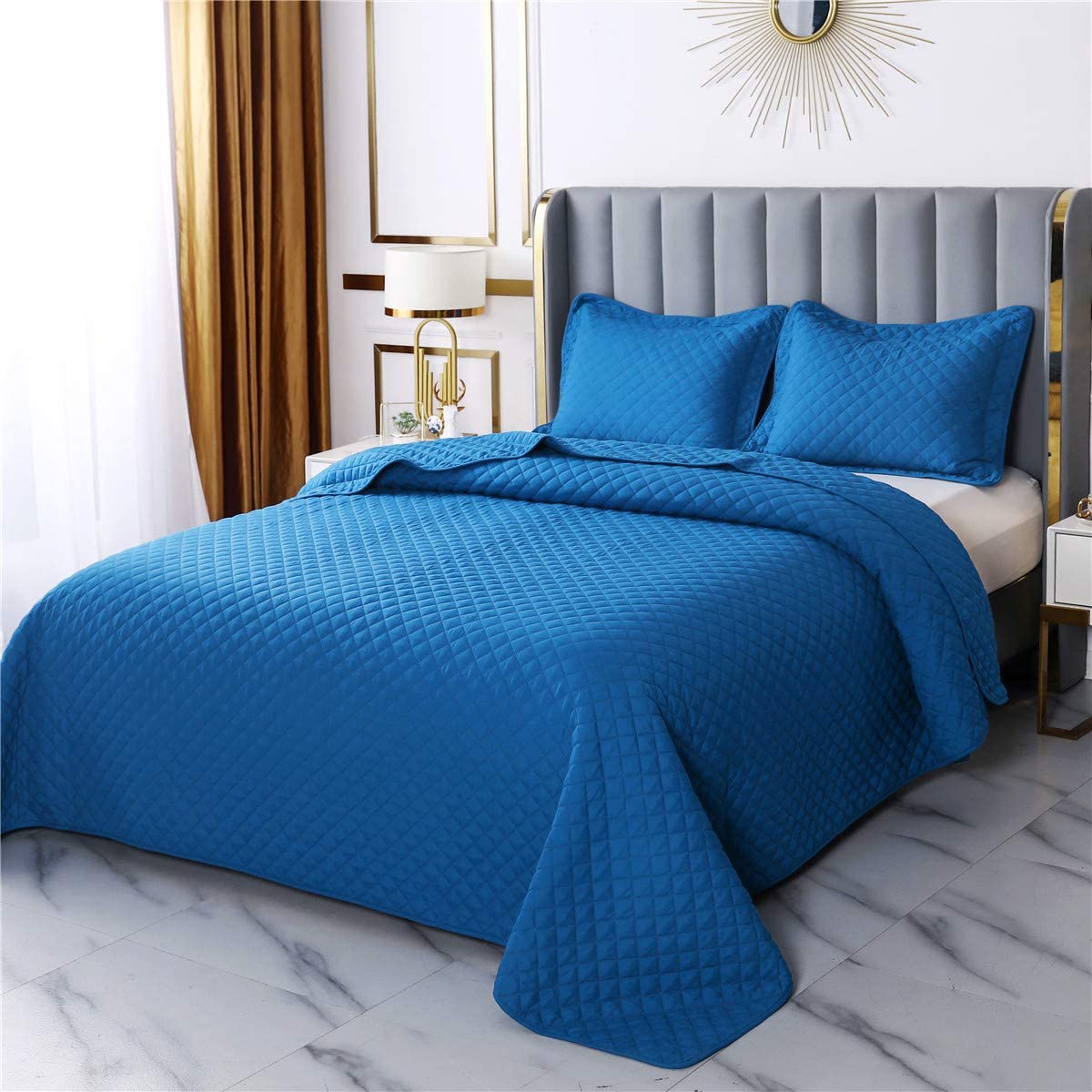 Bedding Moose Bear Printed Bedspread Coverlet Soft Lightweight Reversible All Season Bed Sheet Blanket, 1 Quilt 2 Pillow Shams