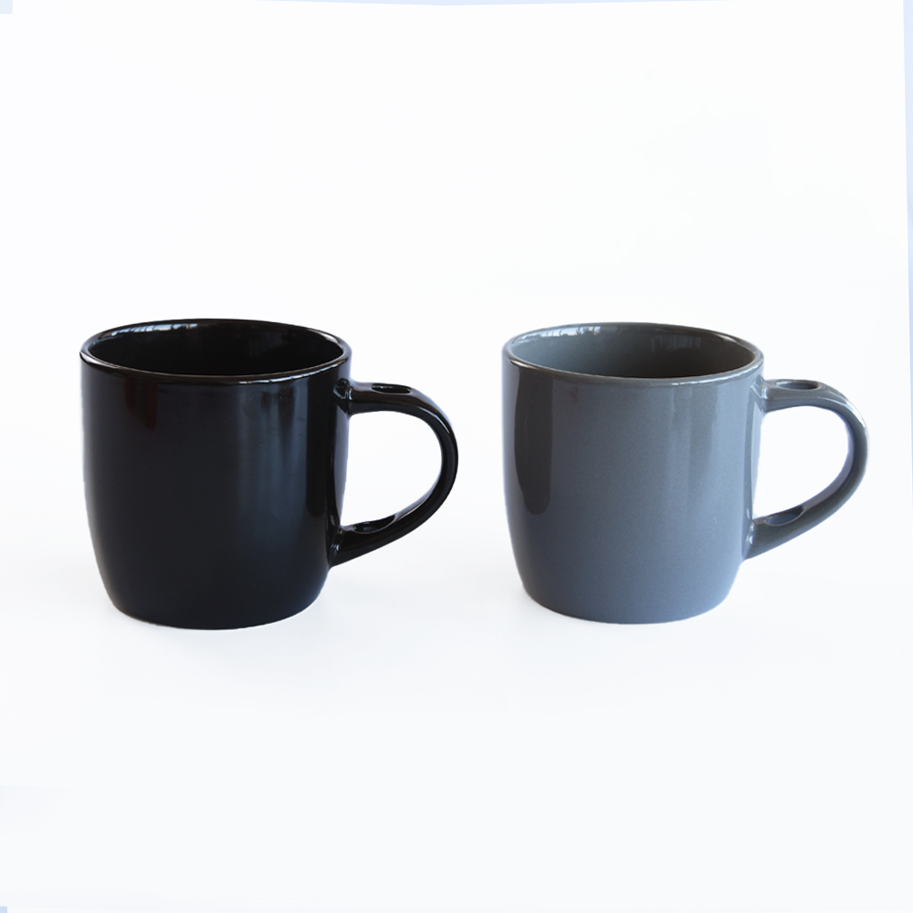 18oz coffee mug with solid color