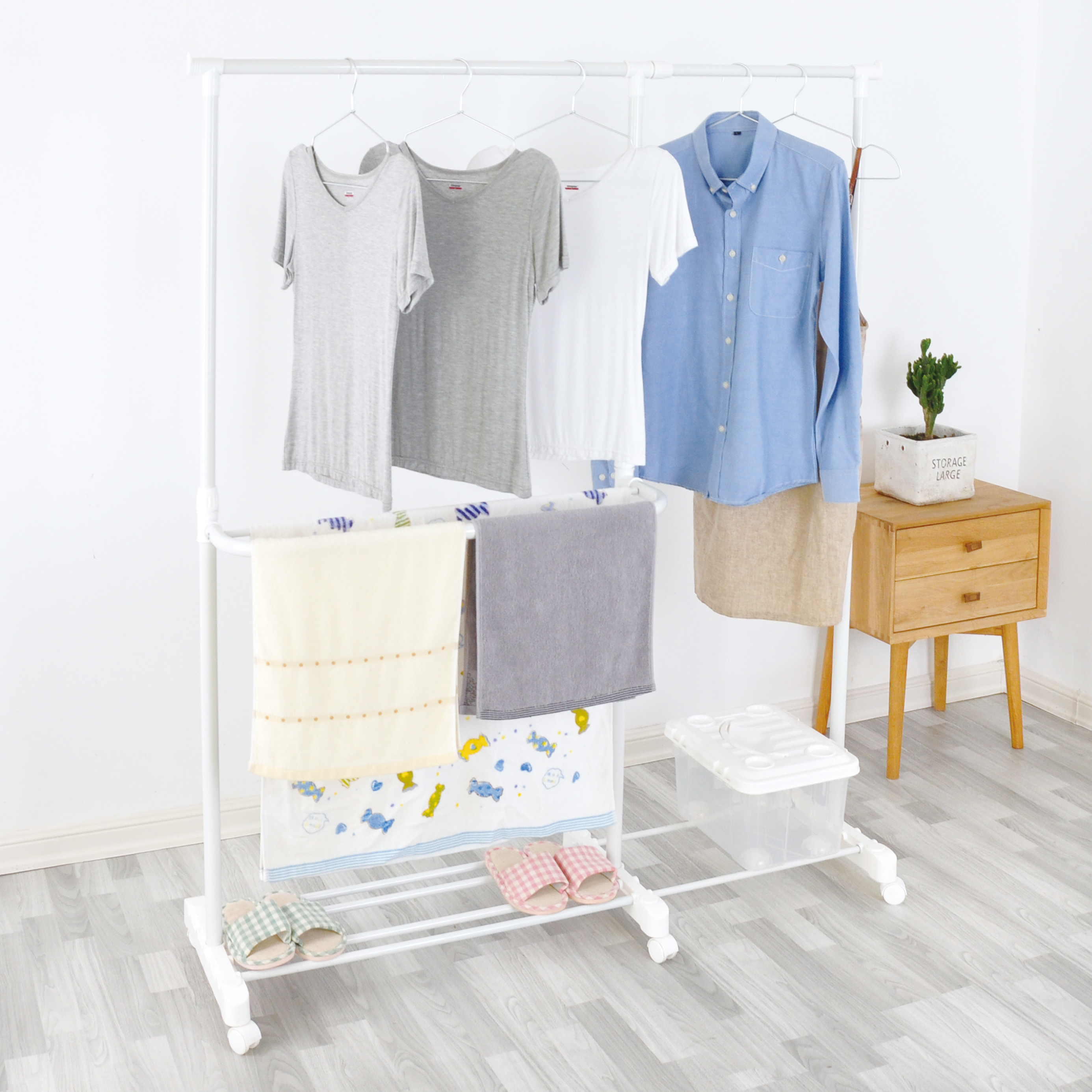 Extensible Cloth Hanger