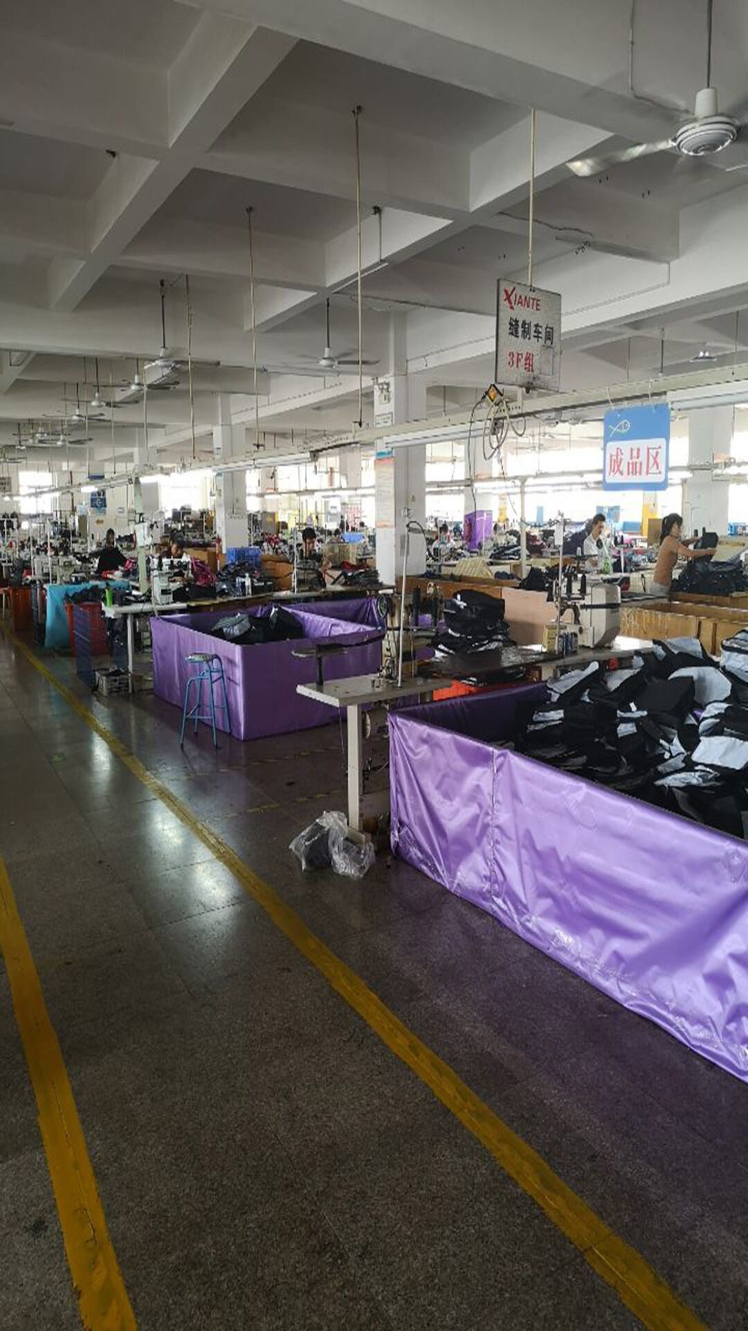 Quanzhou Jialiaya Import and Export Trading Co., Ltd. – computer bags 2