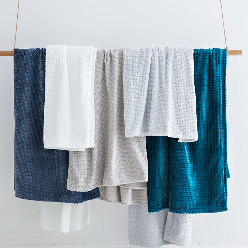 flannel jacquard solid throw