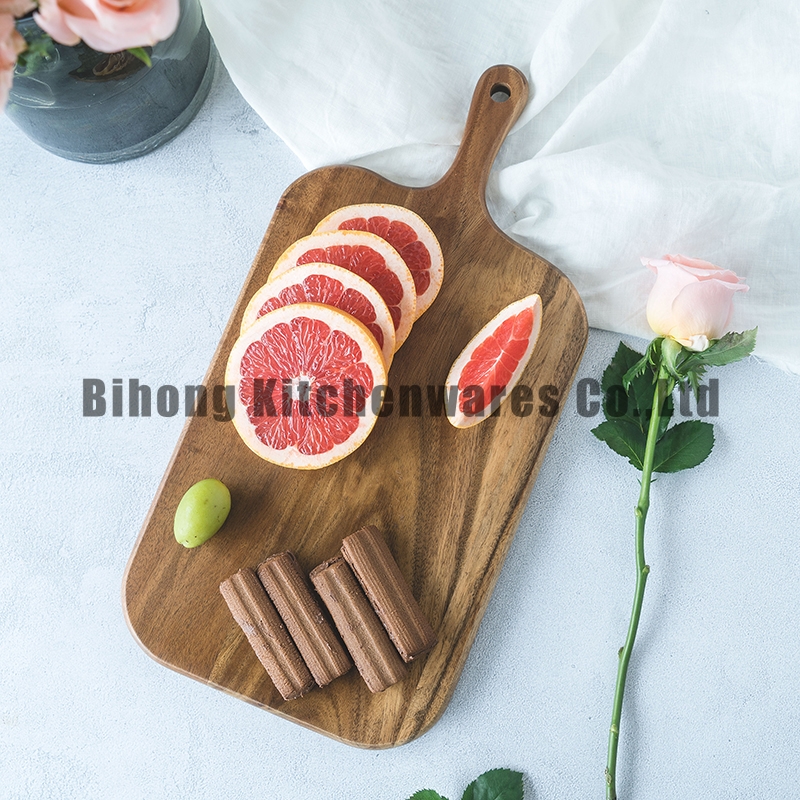 Acacia wood serving board