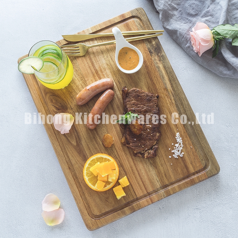 Acacia wood serving board