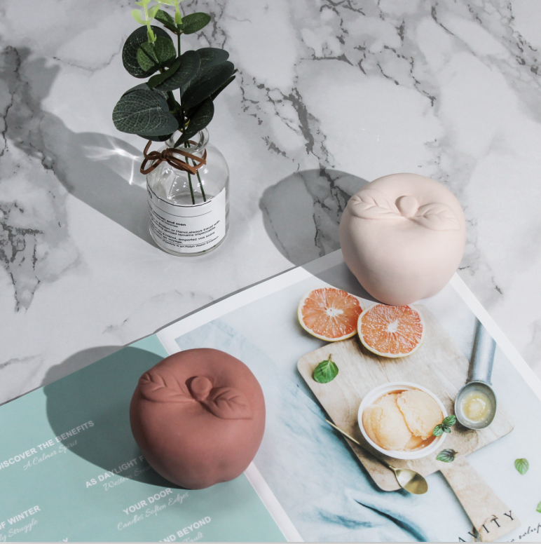 Apple furnishing articles