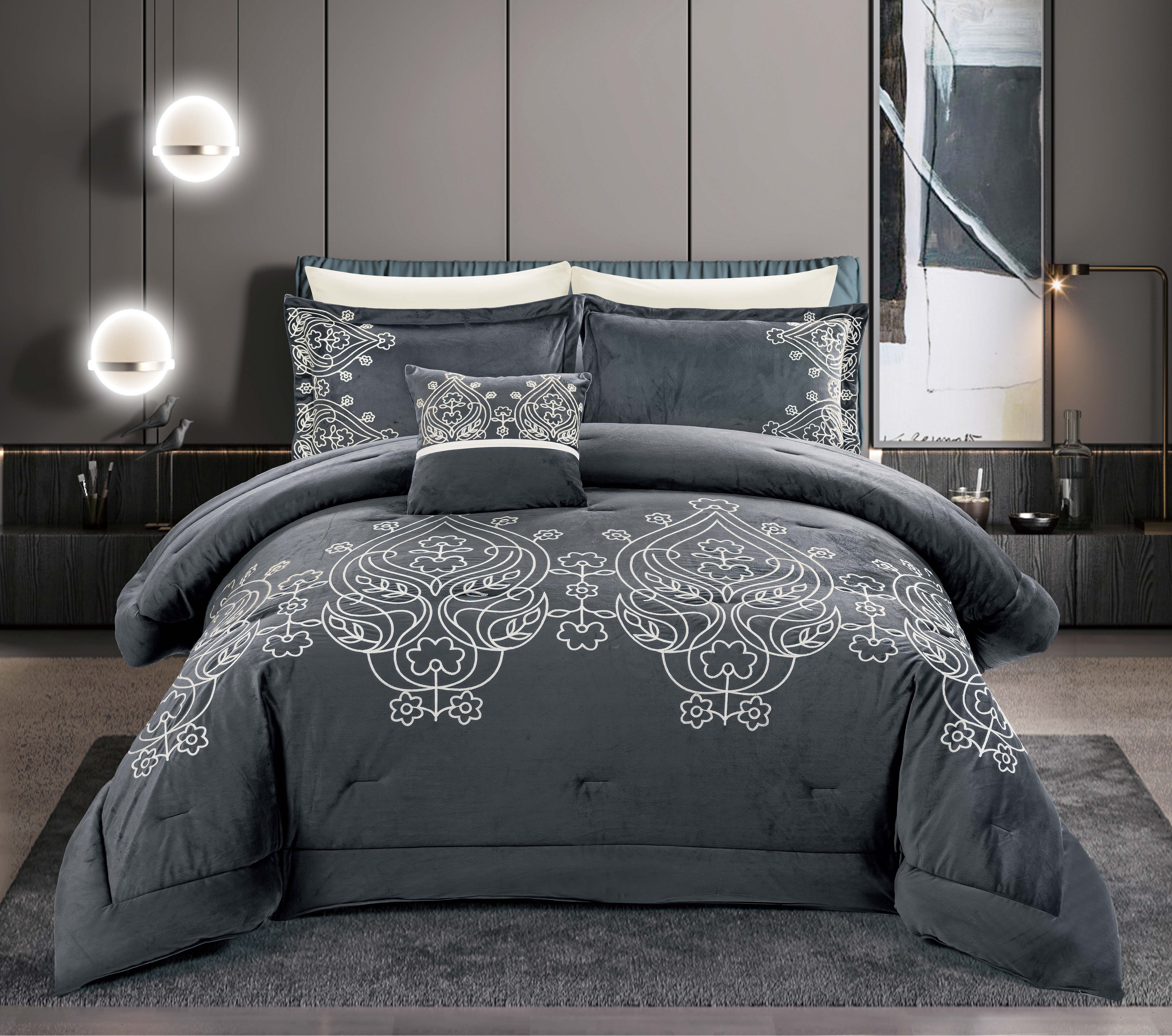 Winter new design 7 piece Crystal velvet quilt Embroidery and quilting design