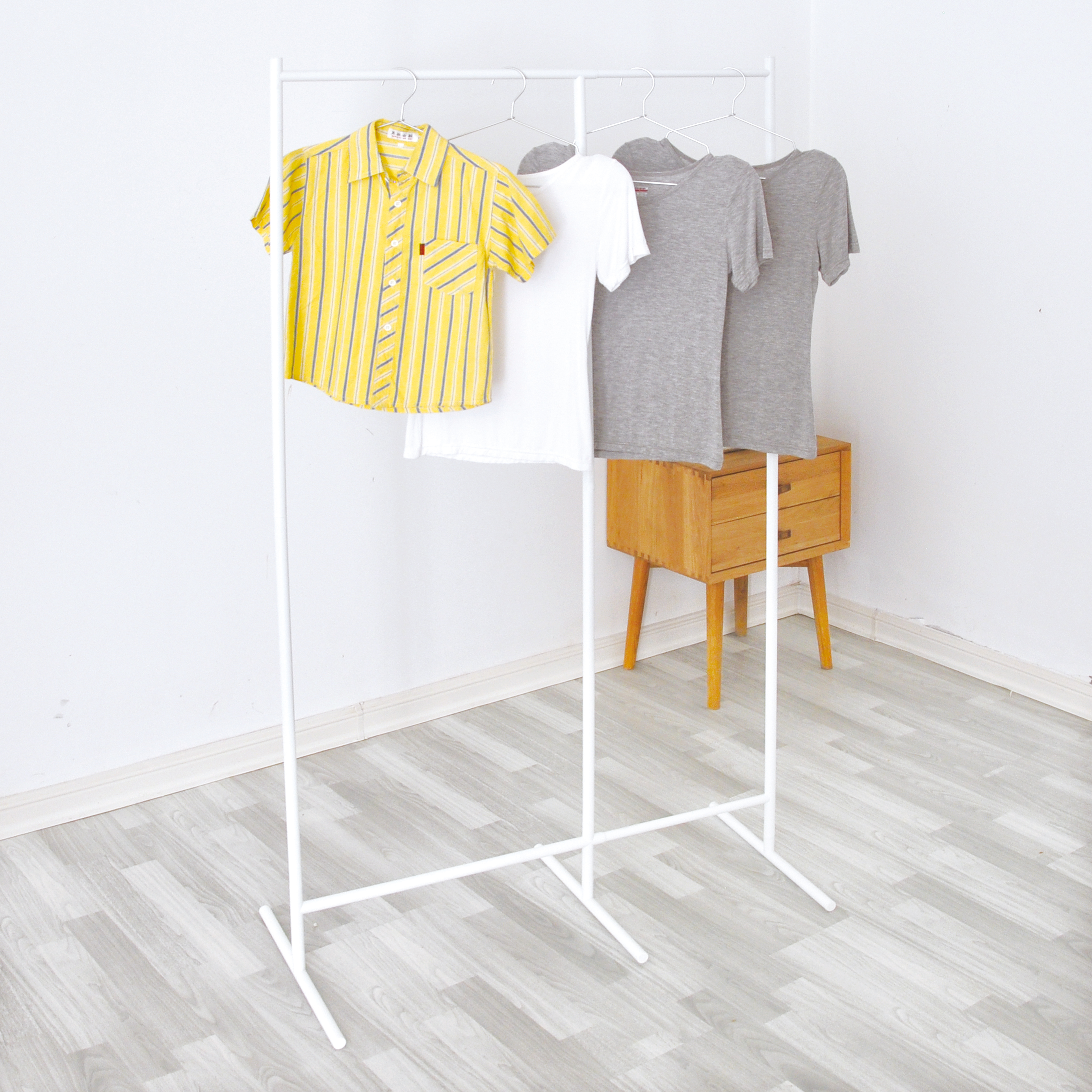 clothes drying rack