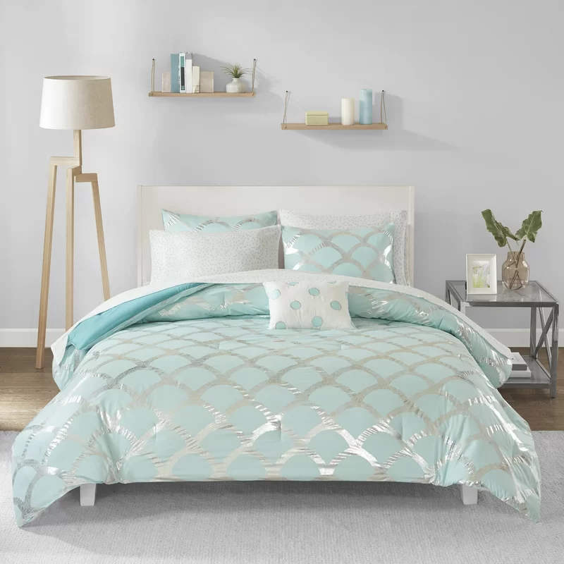 New products Lightweight Modern Geometric Glam Metallic Print Bedding Comforter Sets hot sale