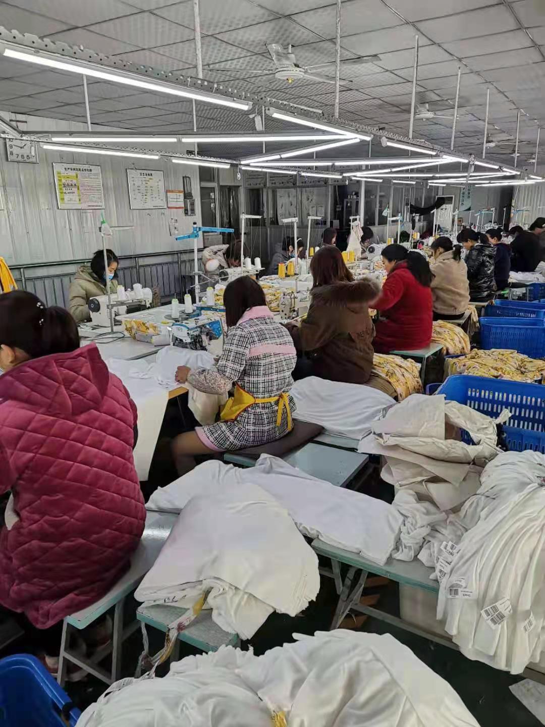 Henan Yingying Clothing Co., Ltd. – Photos produits 3