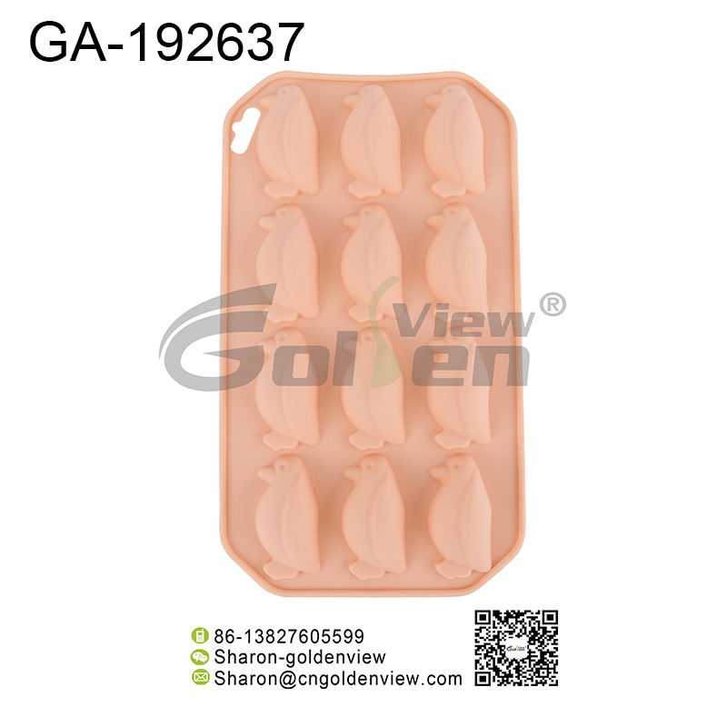 Silicone ice cube tray