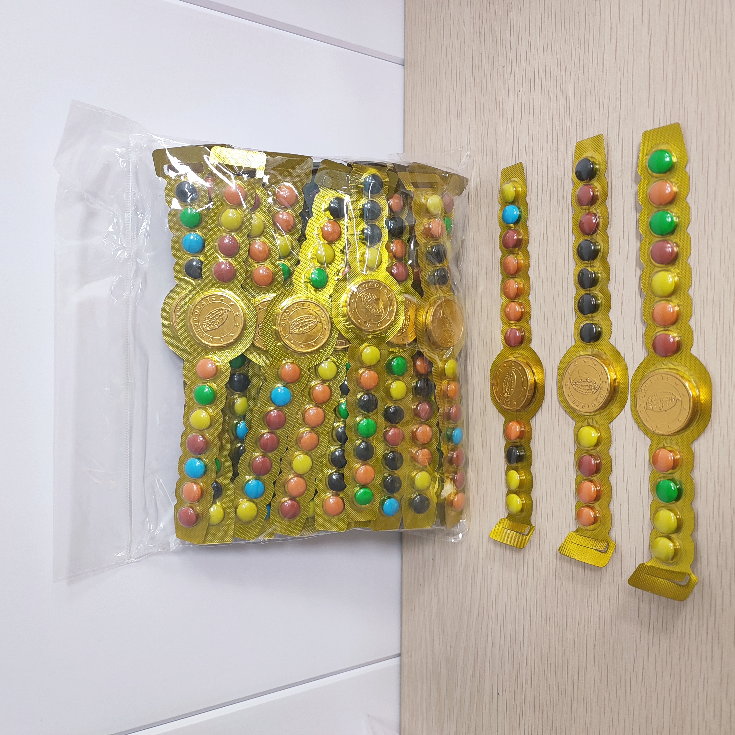 Watch shape sweet crispy chocolate beans and gold coin chocolate