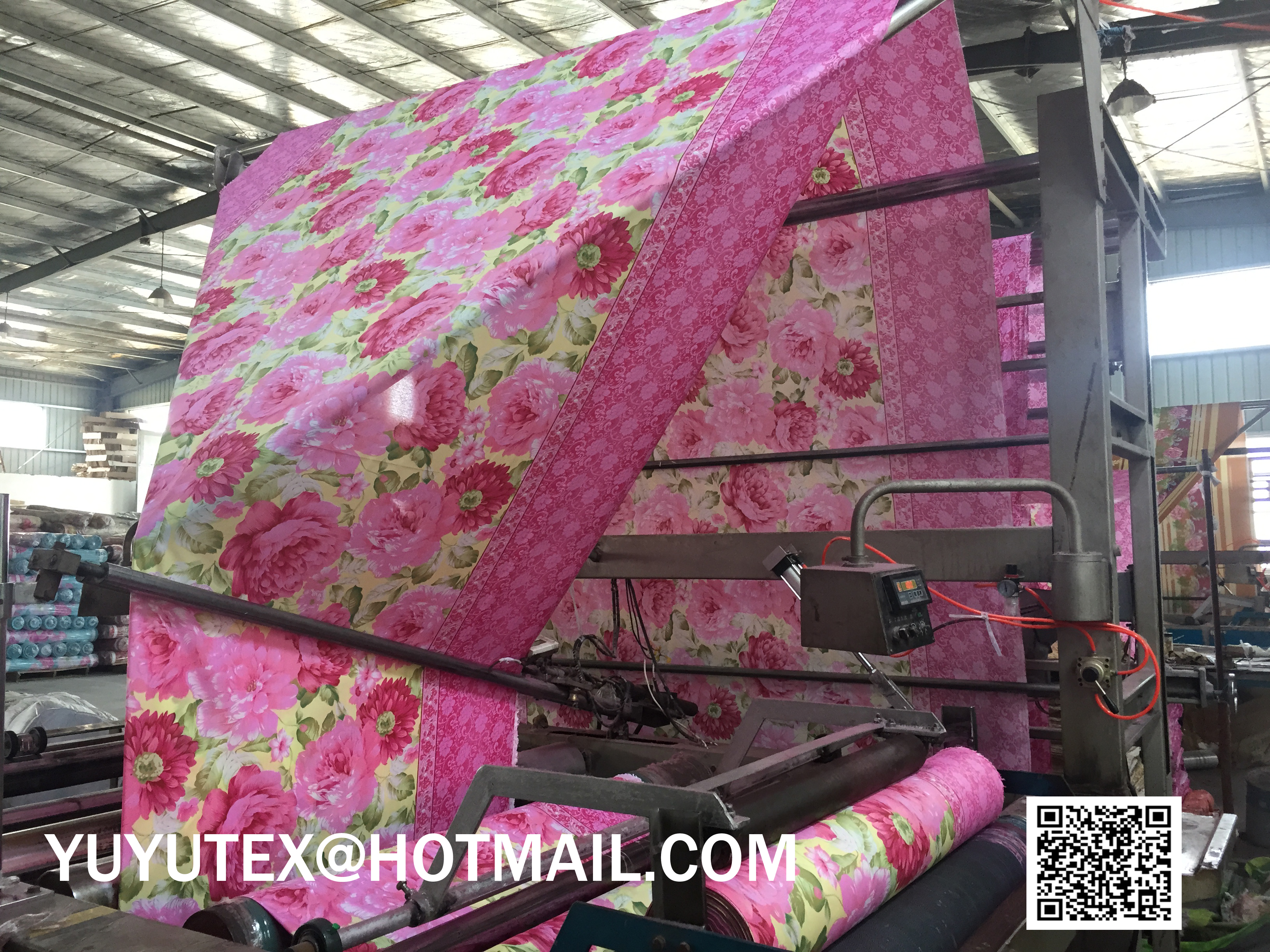 Polyester bed sheet fabric