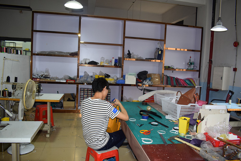 Guangzhou Mike Leather Goods Co., Ltd. – travel bags 2