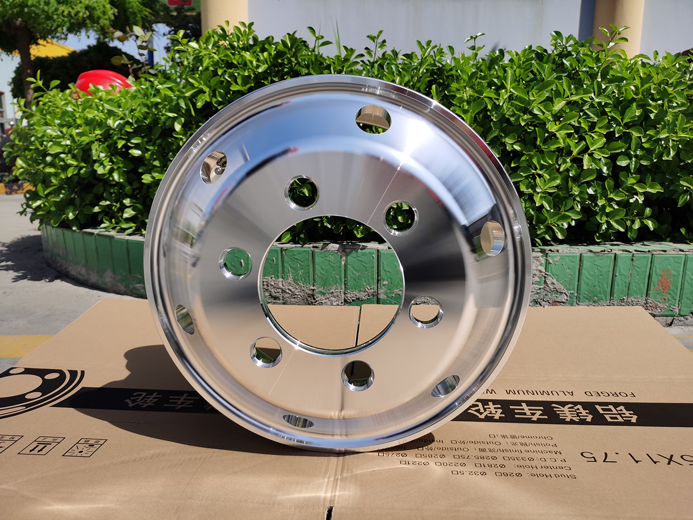 17.5x6.0-锻造铝合金卡车轮毂