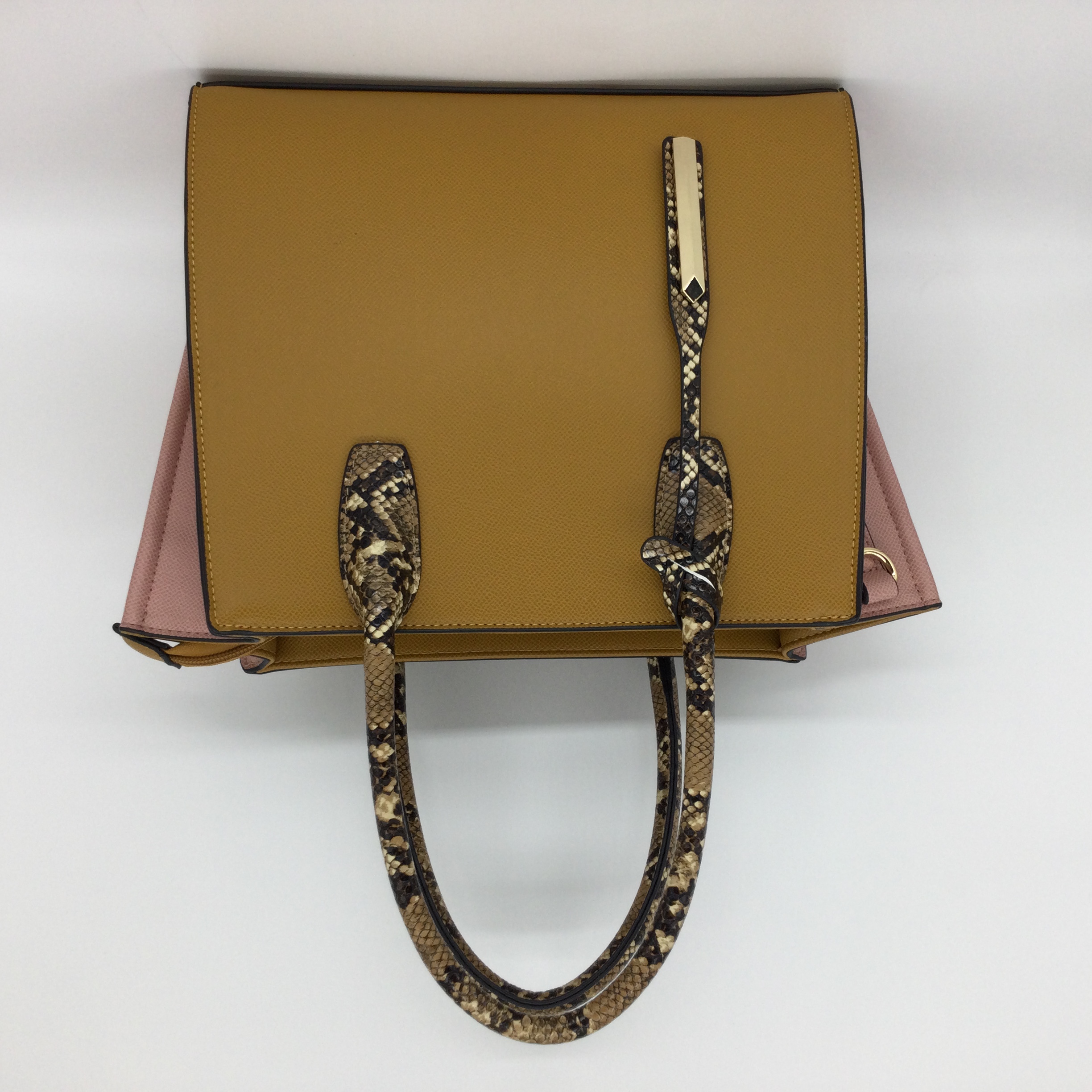 Guangzhou Xianyun Leather Co.,Ltd – Brief bag 4
