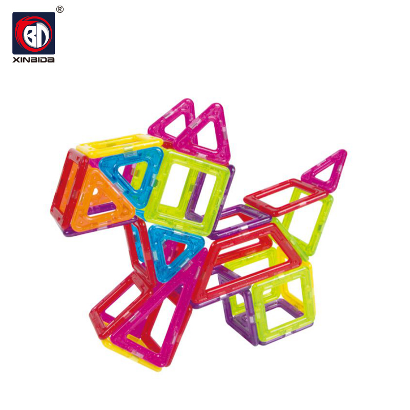 Small toys for kids,plastic building blocks magnetic christmas toy