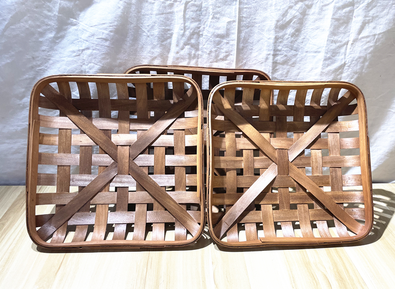 Tobacco basket