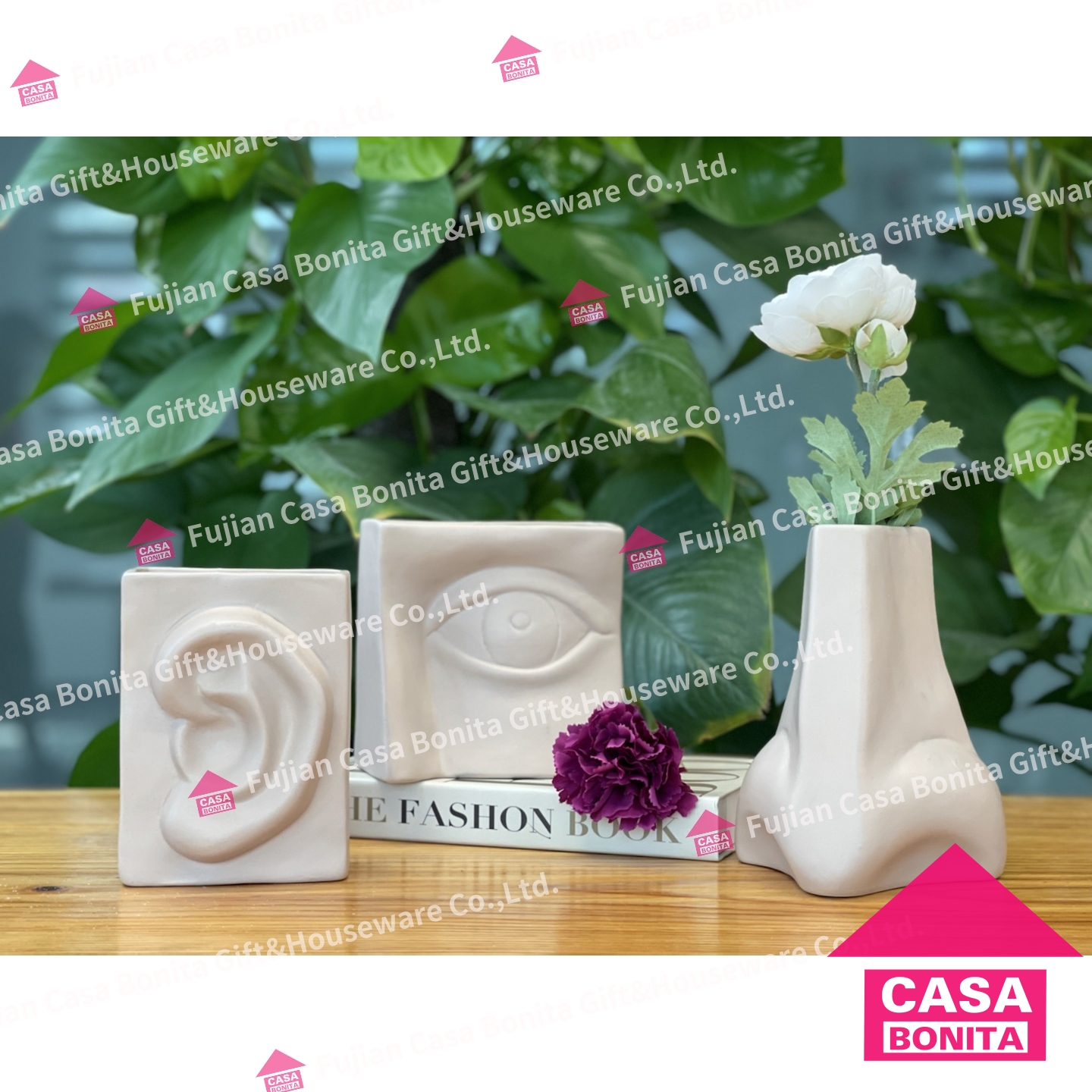 Facial features vase