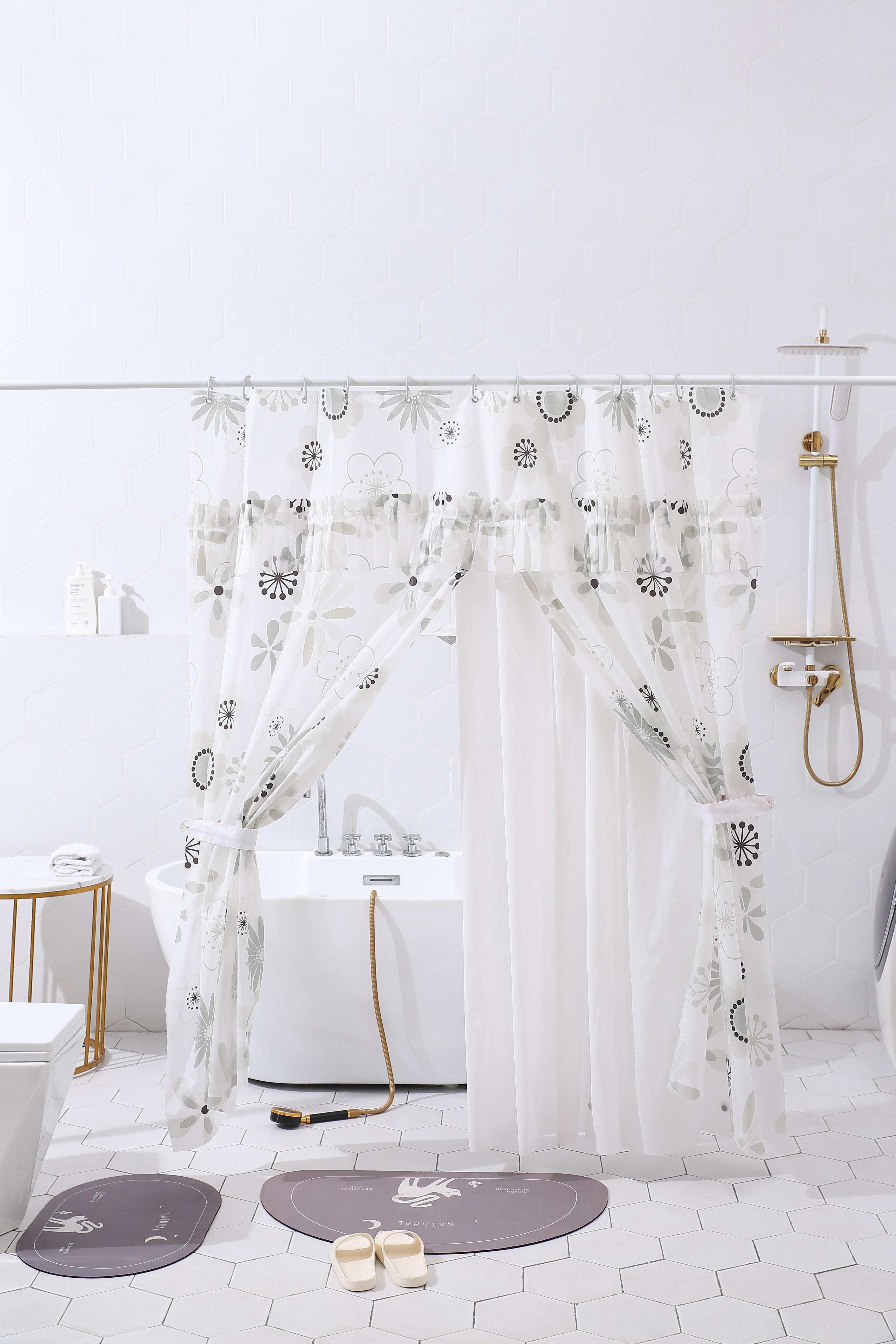 PEVA sewing shower curtain with liner