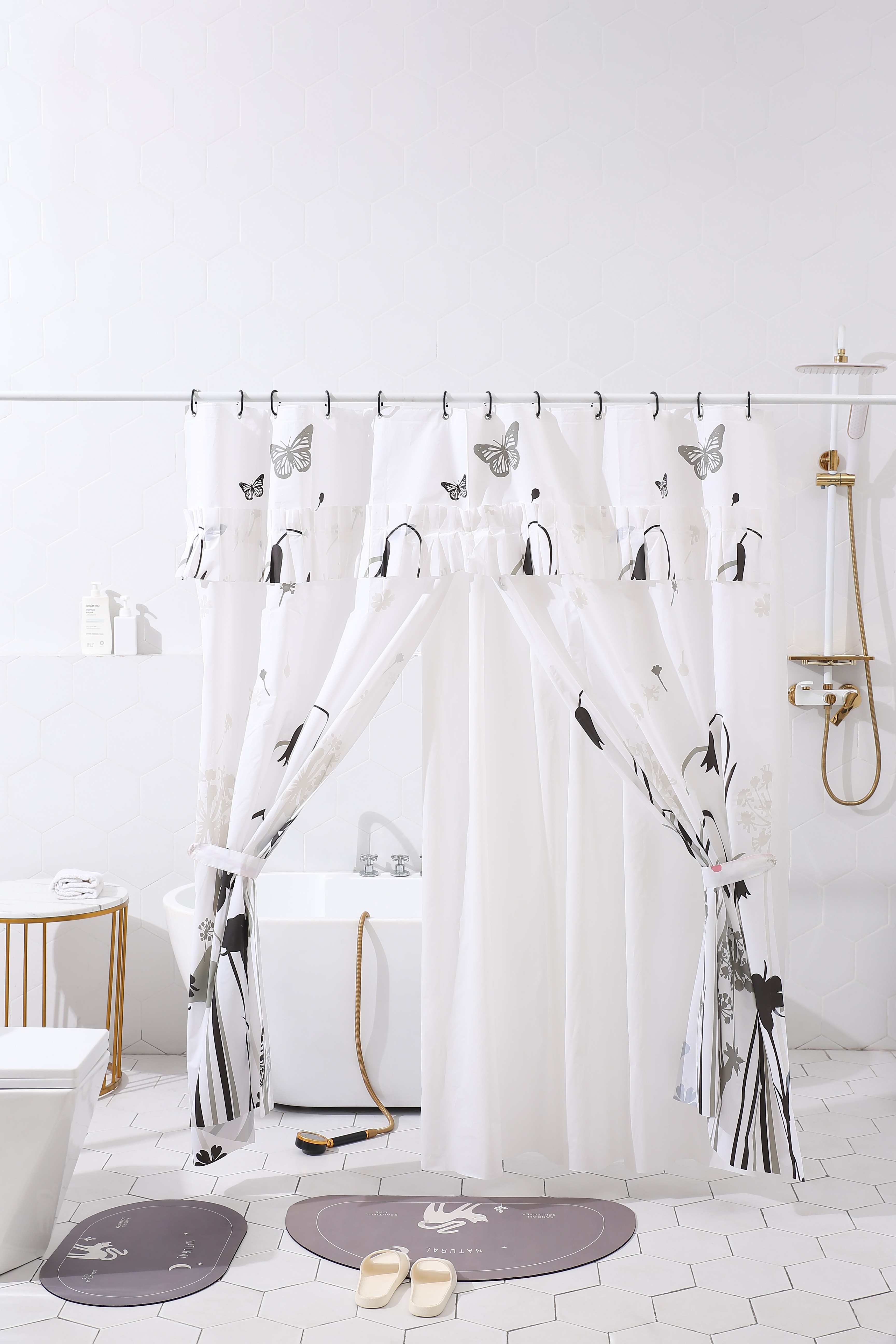 PEVA sewing shower curtain with liner