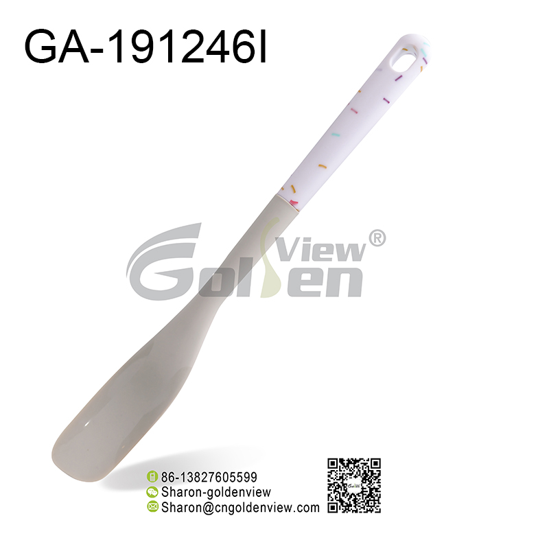 Speckled silicone spatula