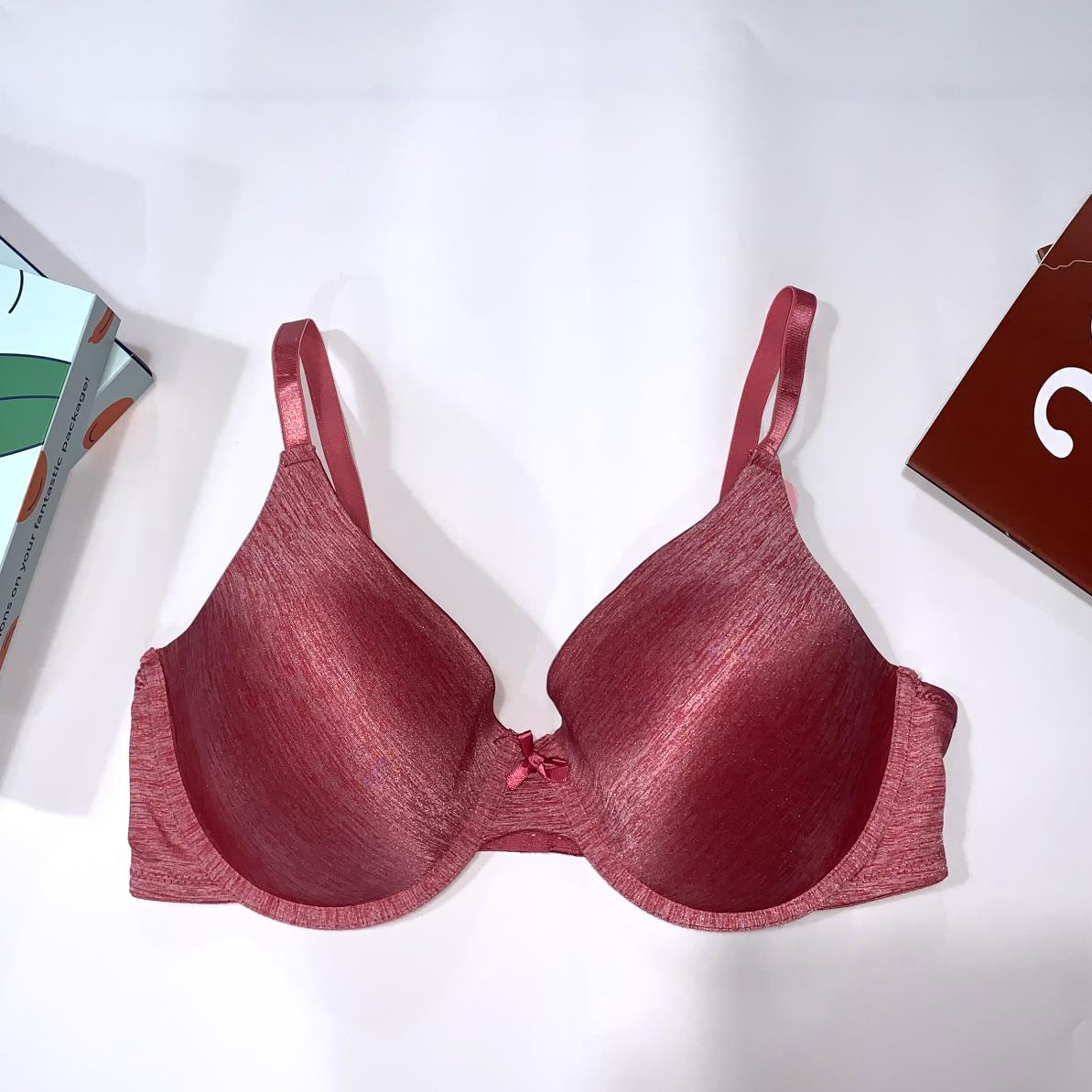 High quality adjustable soft Bra molded bra